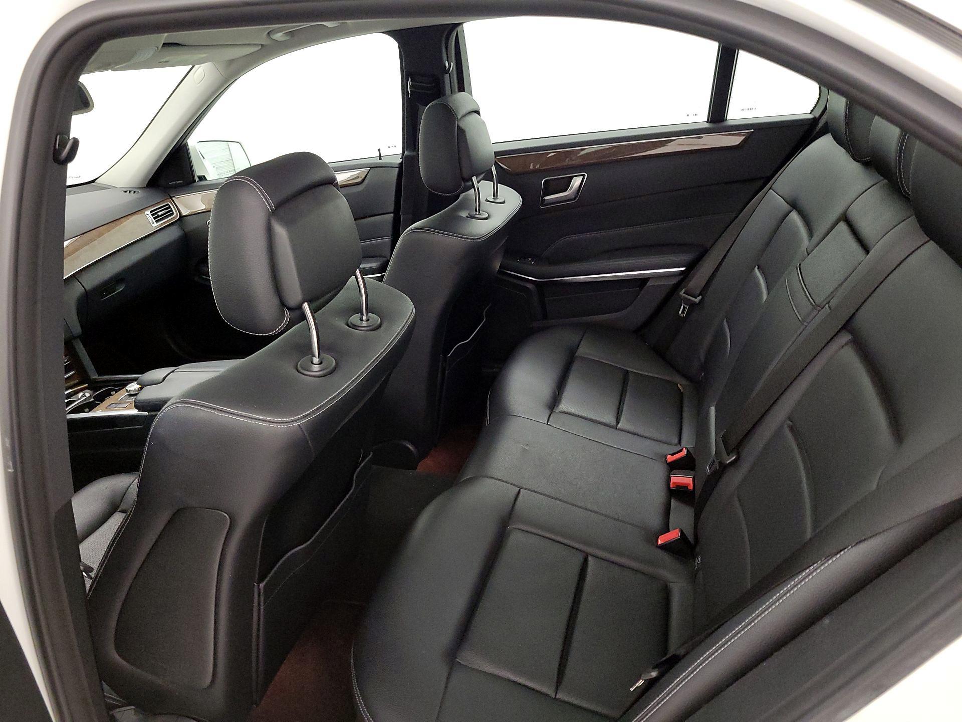 Thumbnail: 2014 Mercedes-Benz E-Class - 20