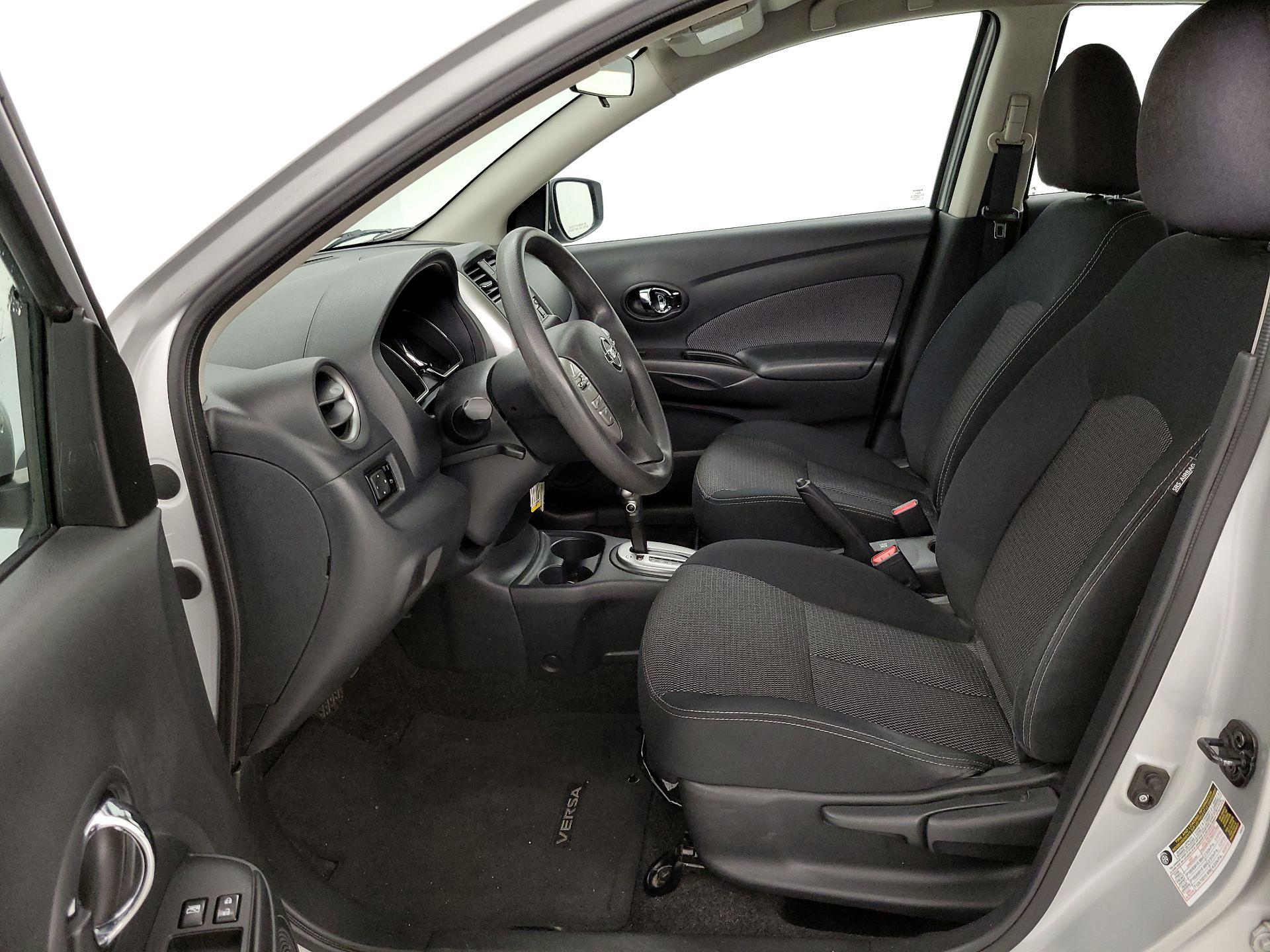 Thumbnail: 2016 Nissan Versa - 11