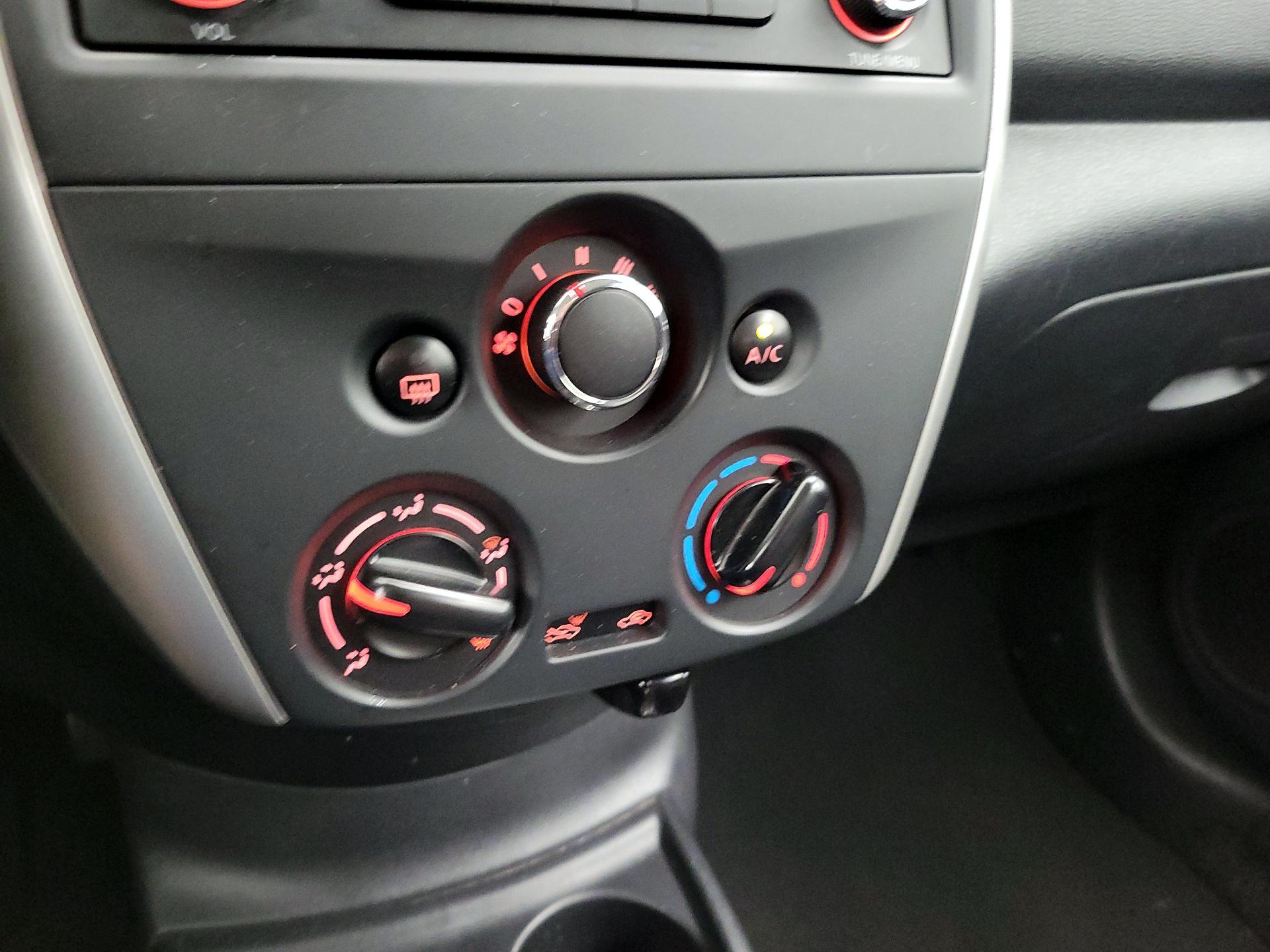 Thumbnail: 2016 Nissan Versa - 15