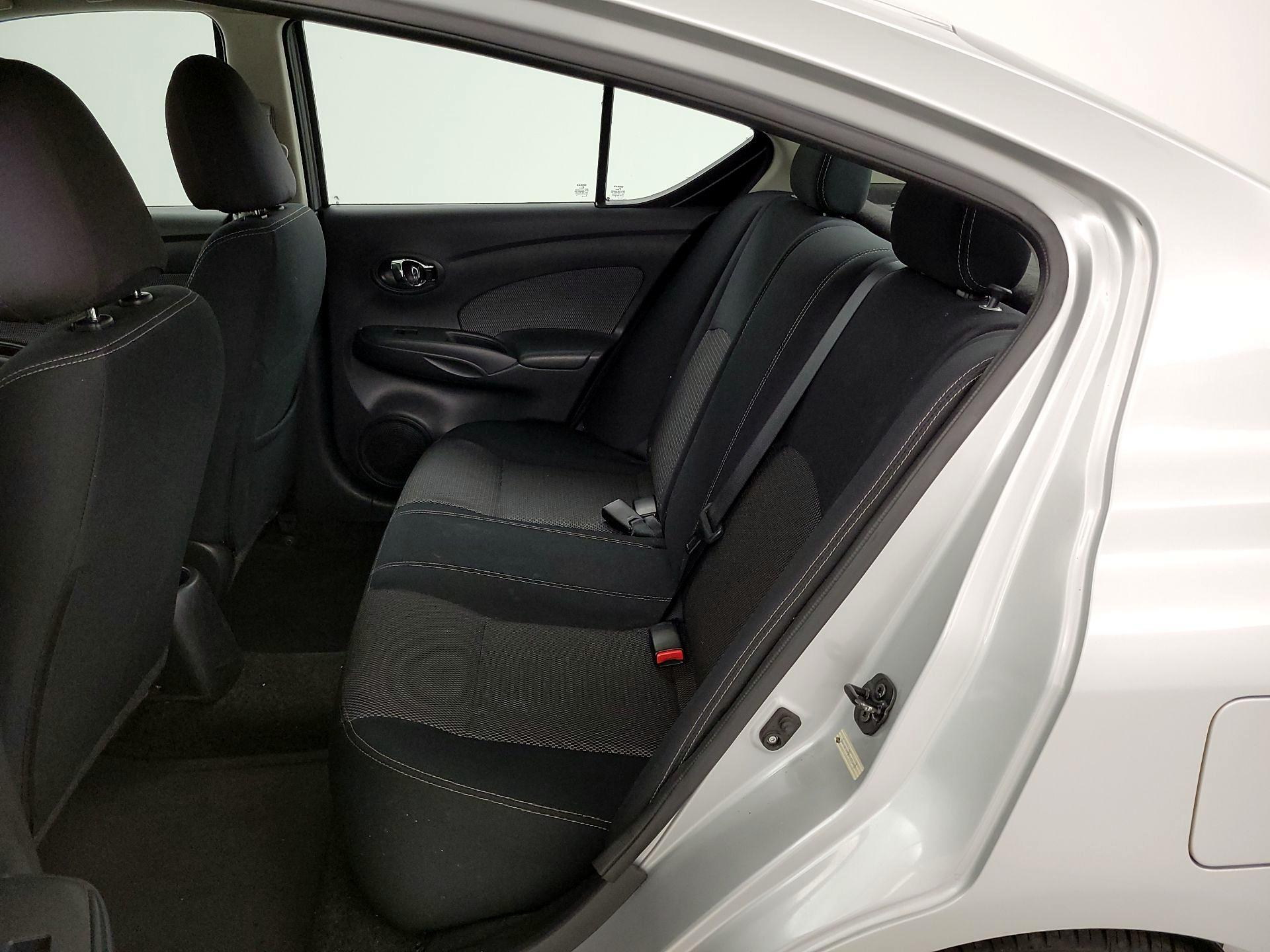 Thumbnail: 2016 Nissan Versa - 18