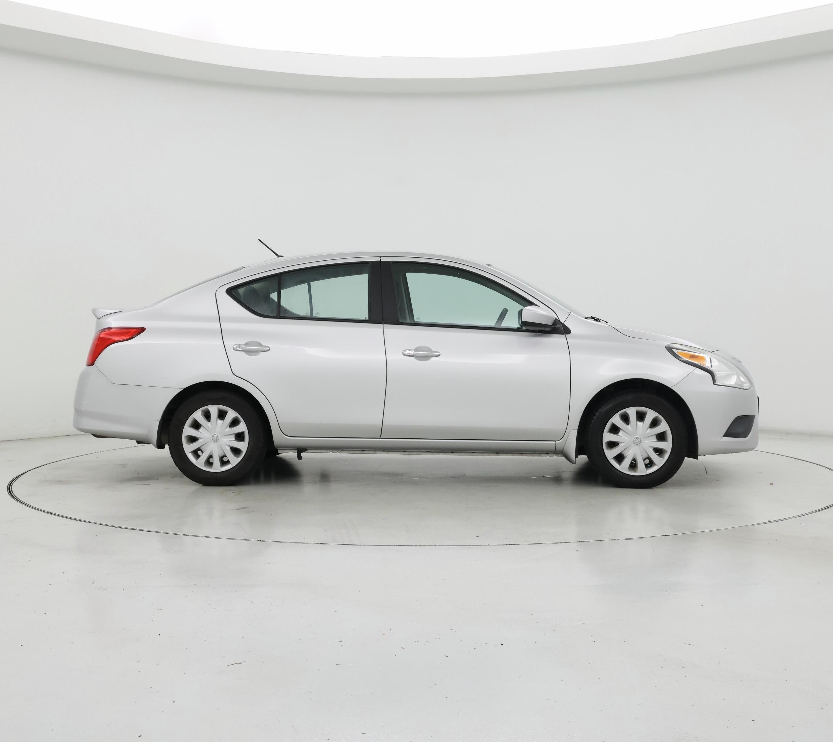 Thumbnail: 2016 Nissan Versa - 7