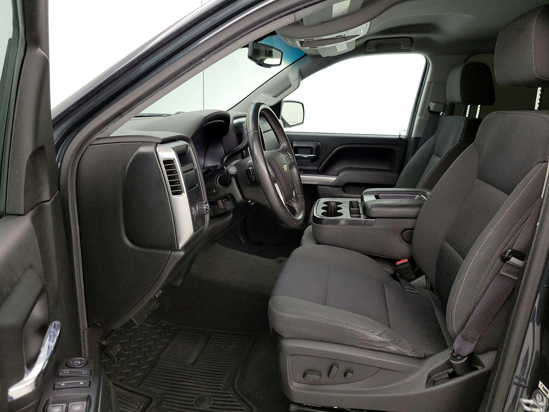 Thumbnail: 2017 Chevrolet Silverado 1500 - 11