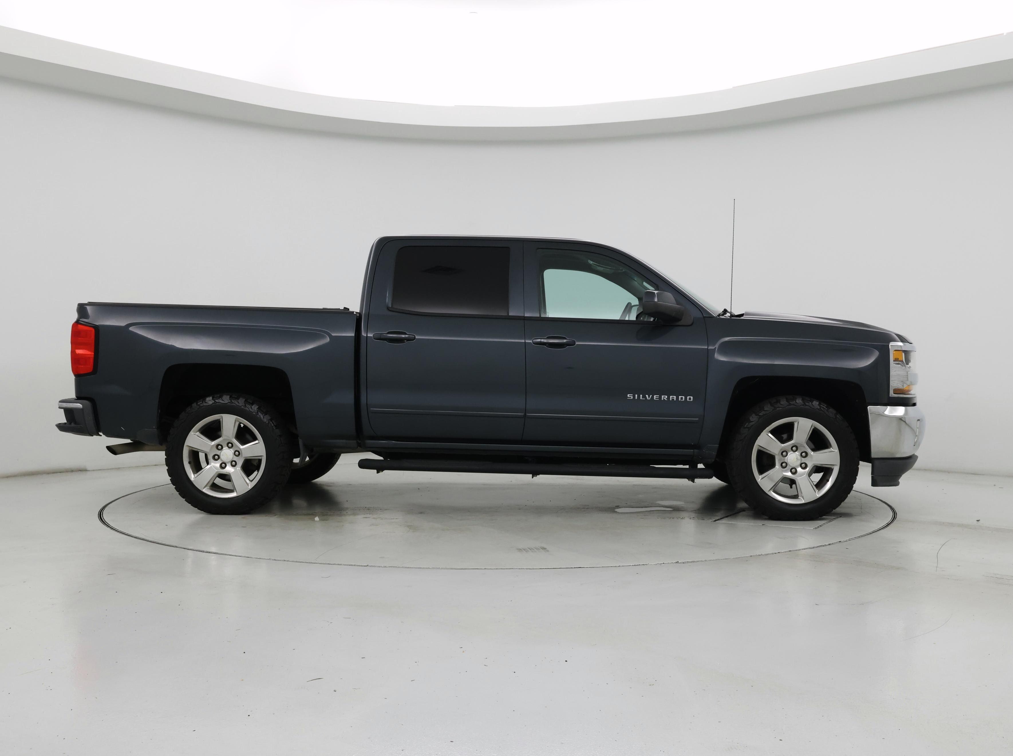 Thumbnail: 2017 Chevrolet Silverado 1500 - 7