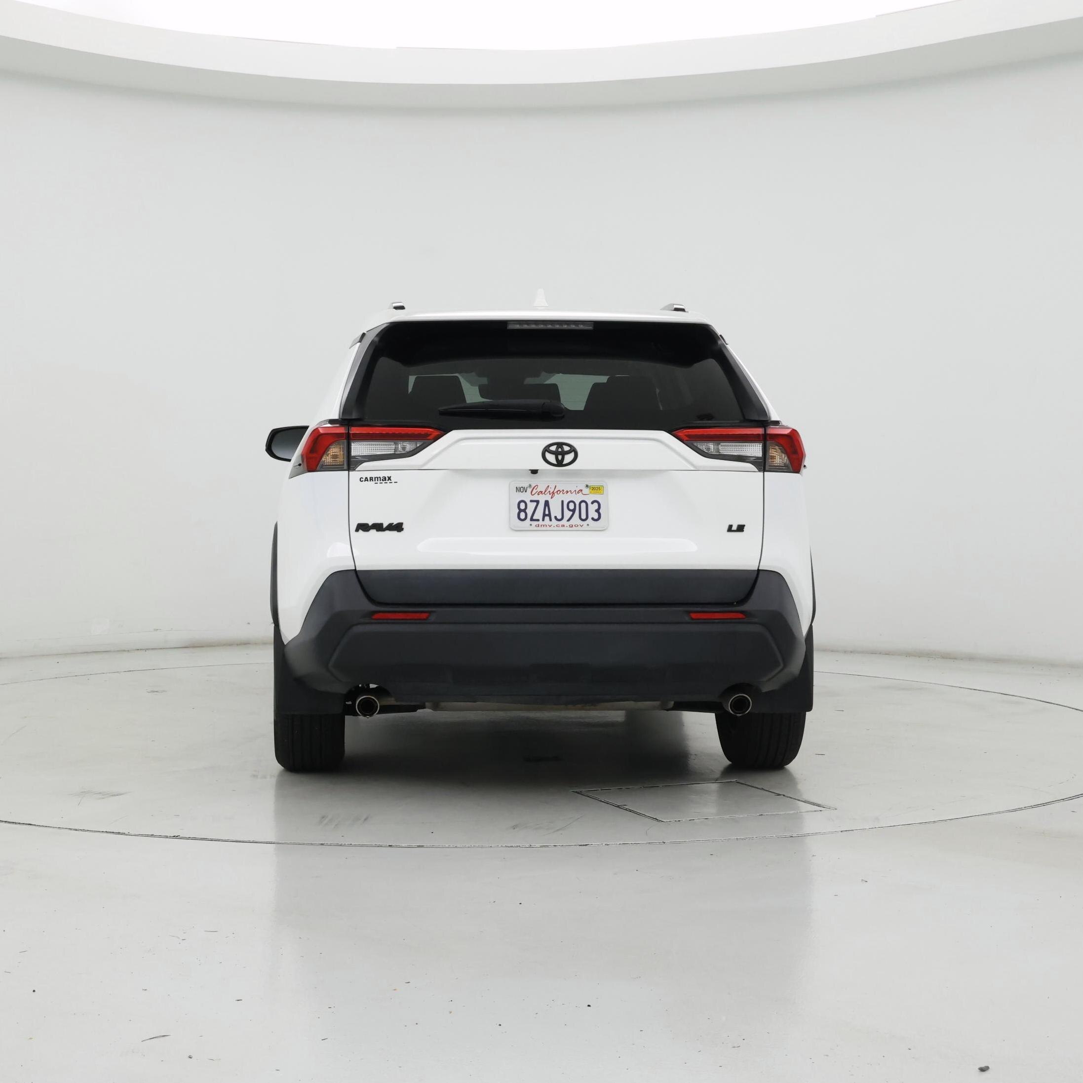 Thumbnail: 2021 Toyota RAV4 - 6