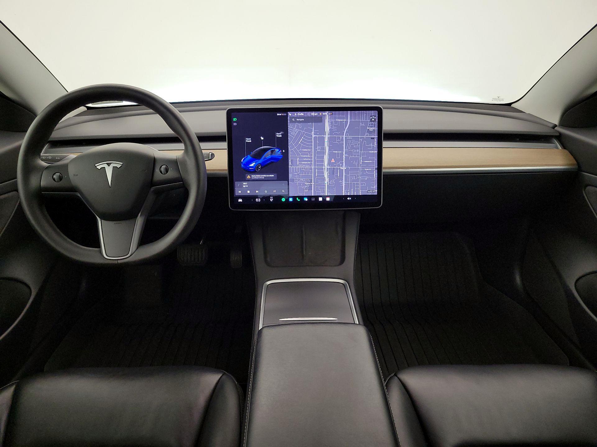 Thumbnail: 2021 Tesla Model 3 - 9