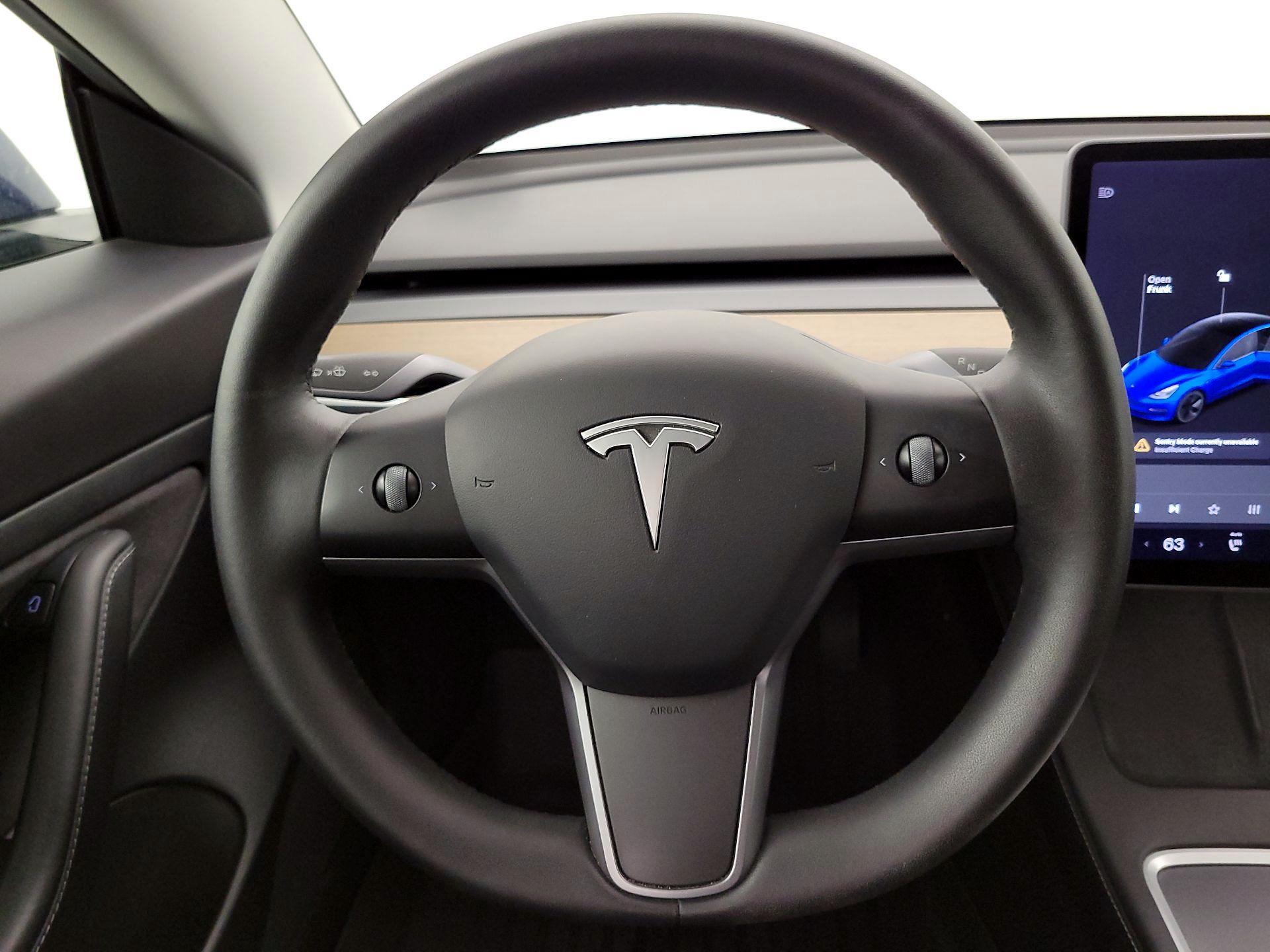 Thumbnail: 2021 Tesla Model 3 - 10