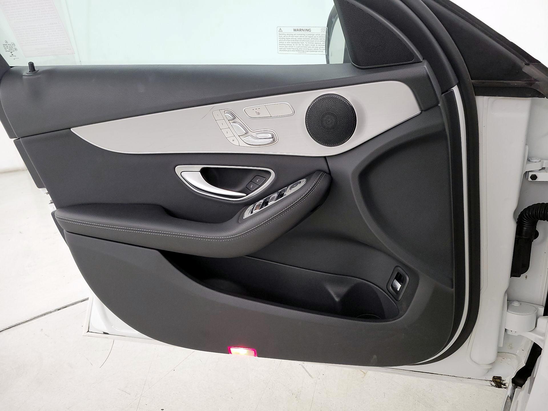 Thumbnail: 2020 Mercedes-Benz C-Class - 12