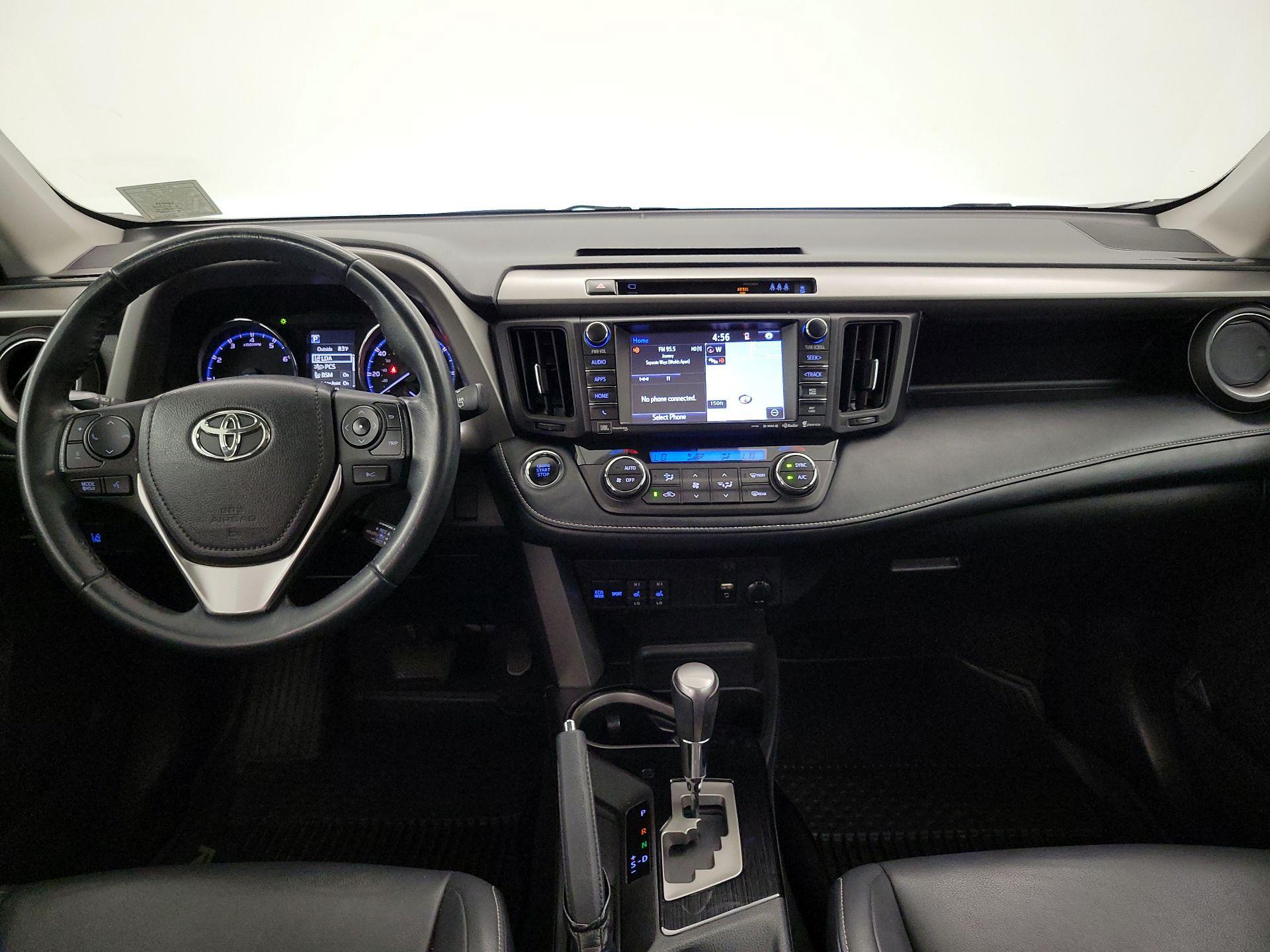 Thumbnail: 2018 Toyota RAV4 - 9