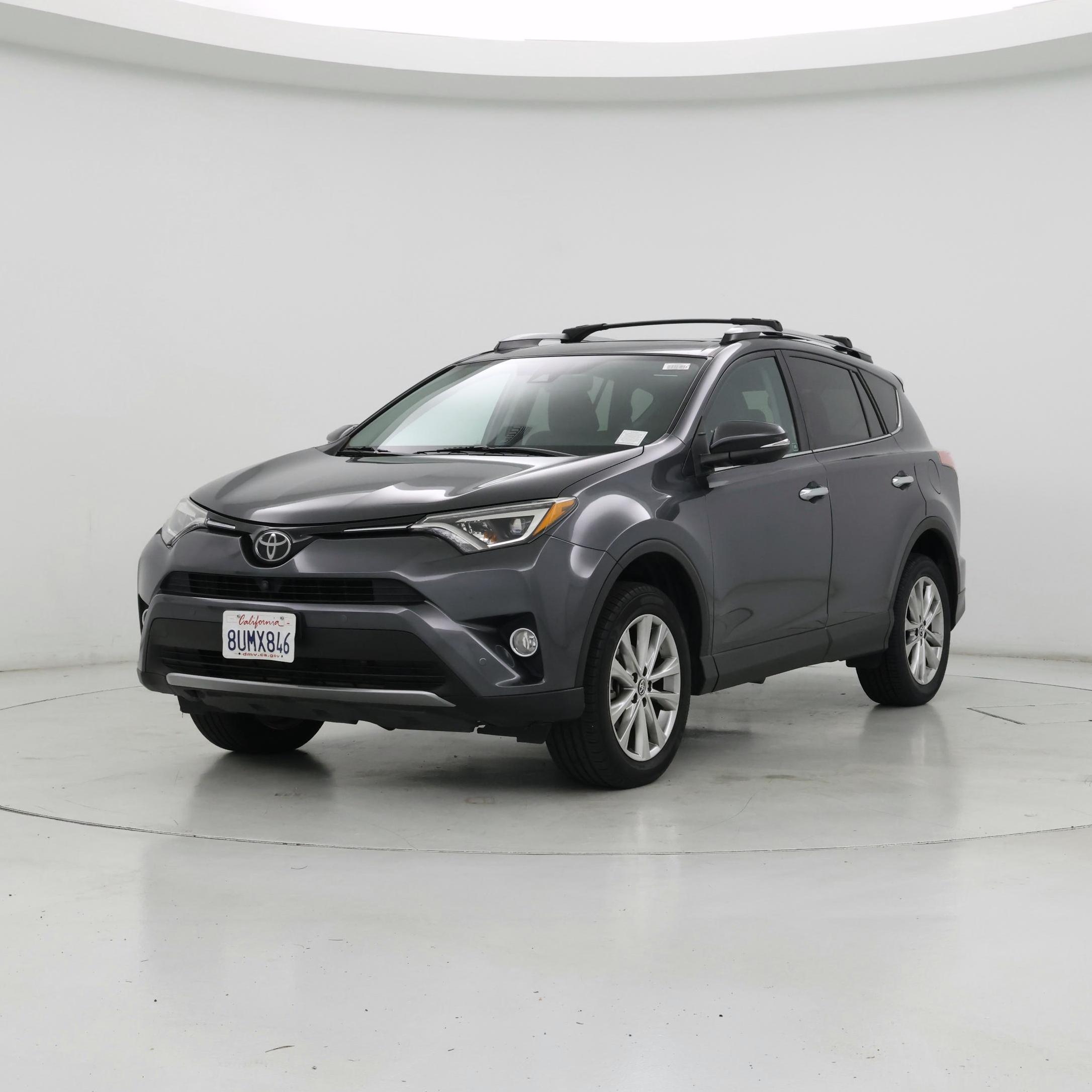 Thumbnail: 2018 Toyota RAV4 - 4