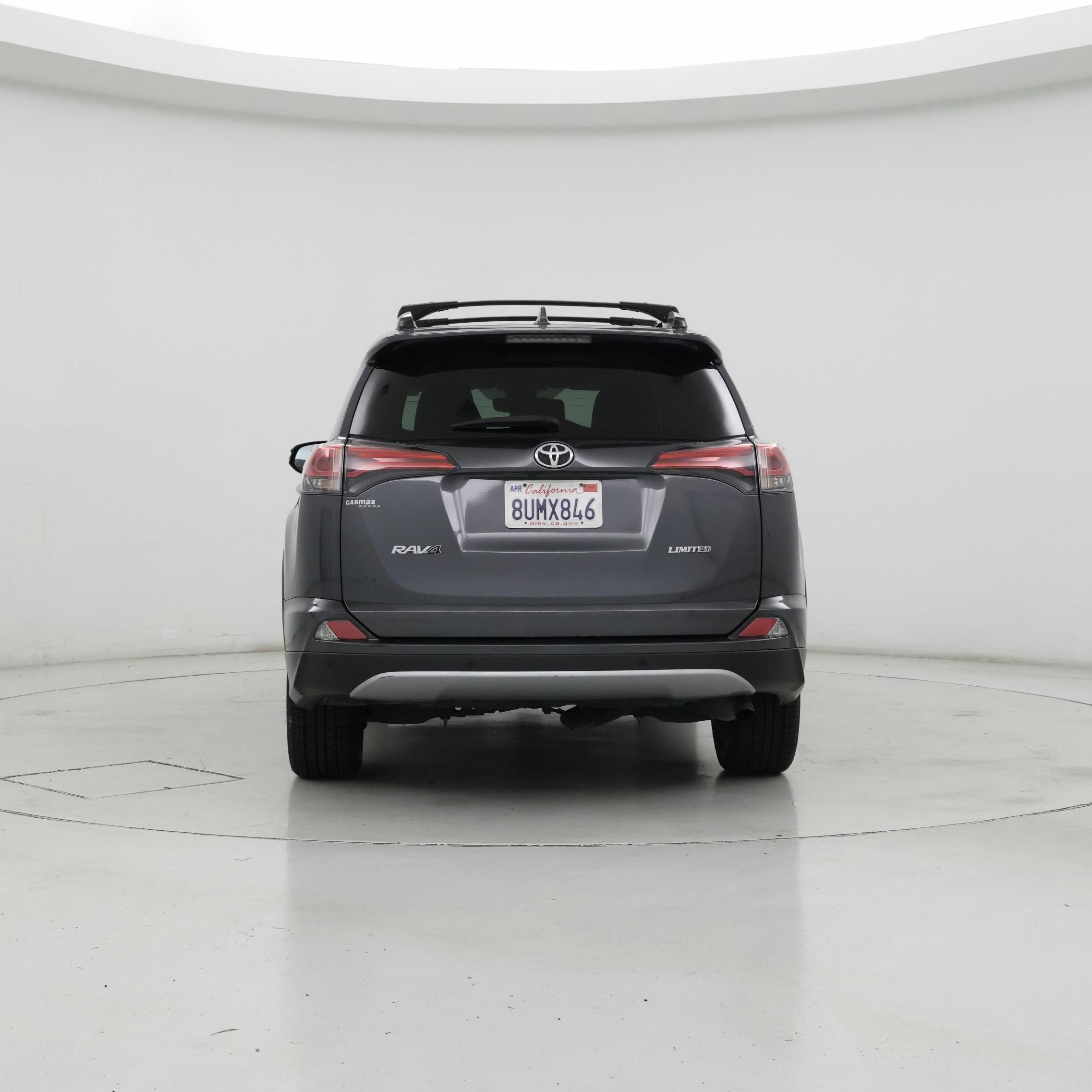Thumbnail: 2018 Toyota RAV4 - 6