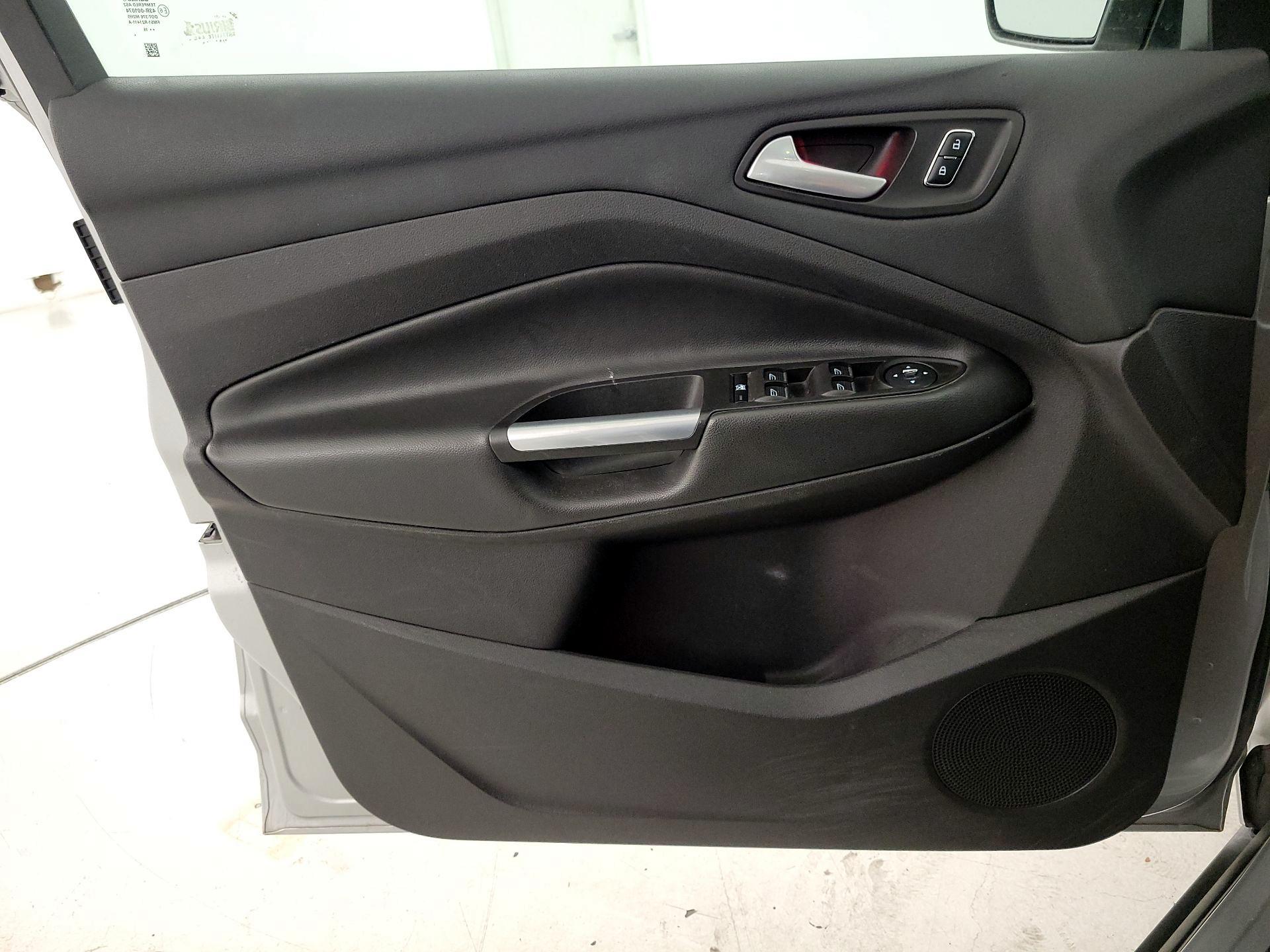 Thumbnail: 2015 Ford C-Max - 12