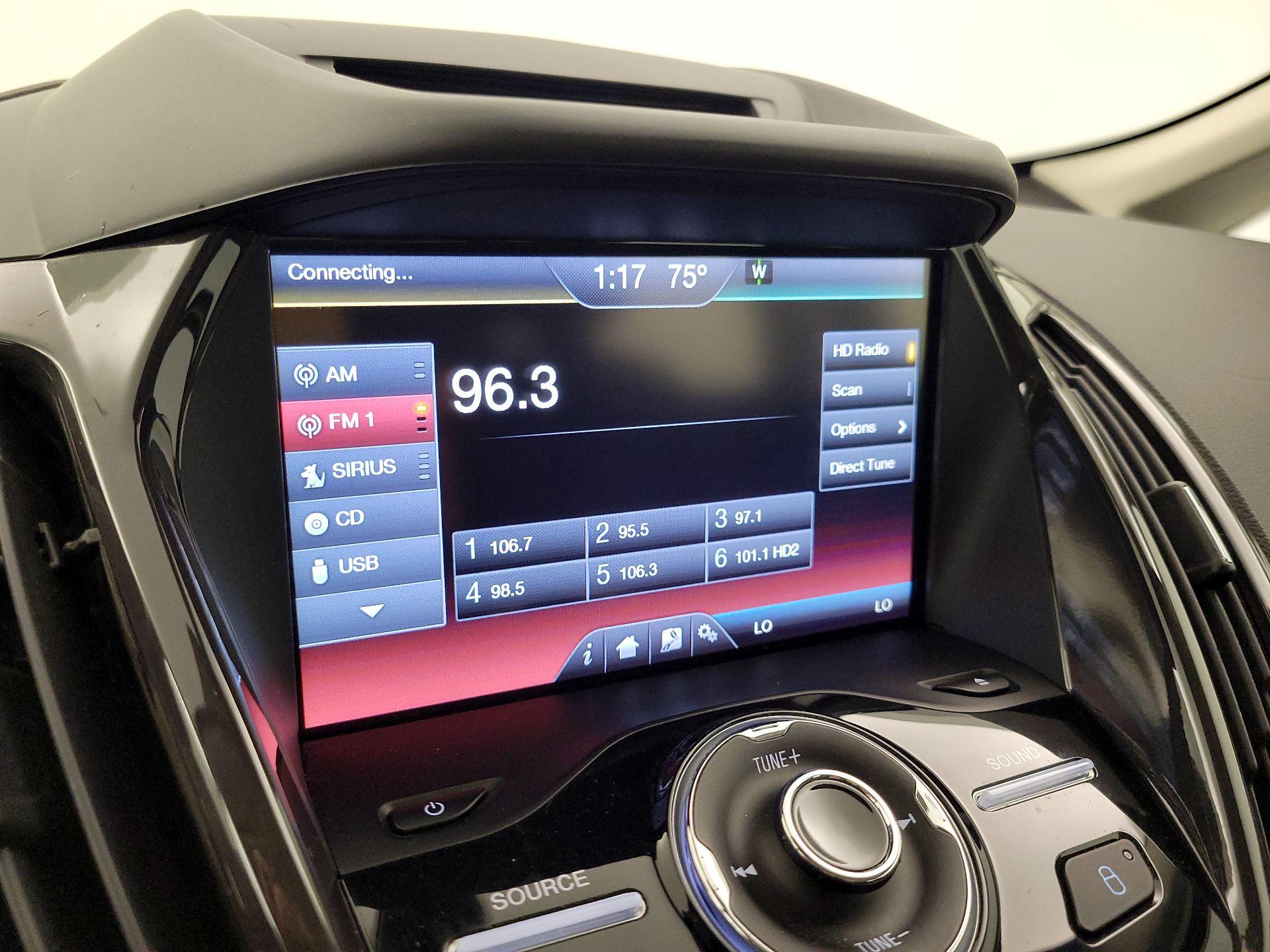 Thumbnail: 2015 Ford C-Max - 16