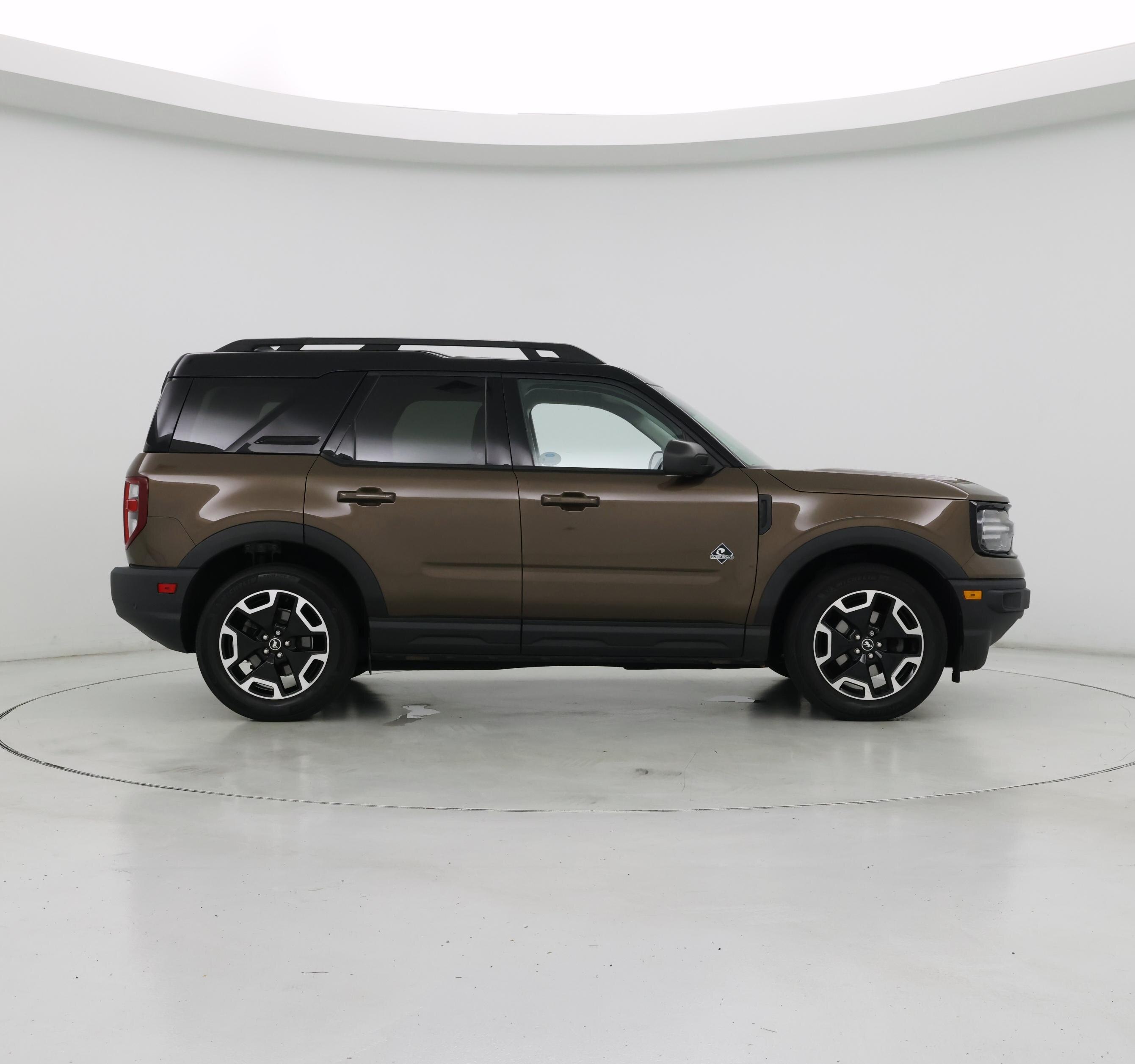 Thumbnail: 2022 Ford Bronco Sport - 7