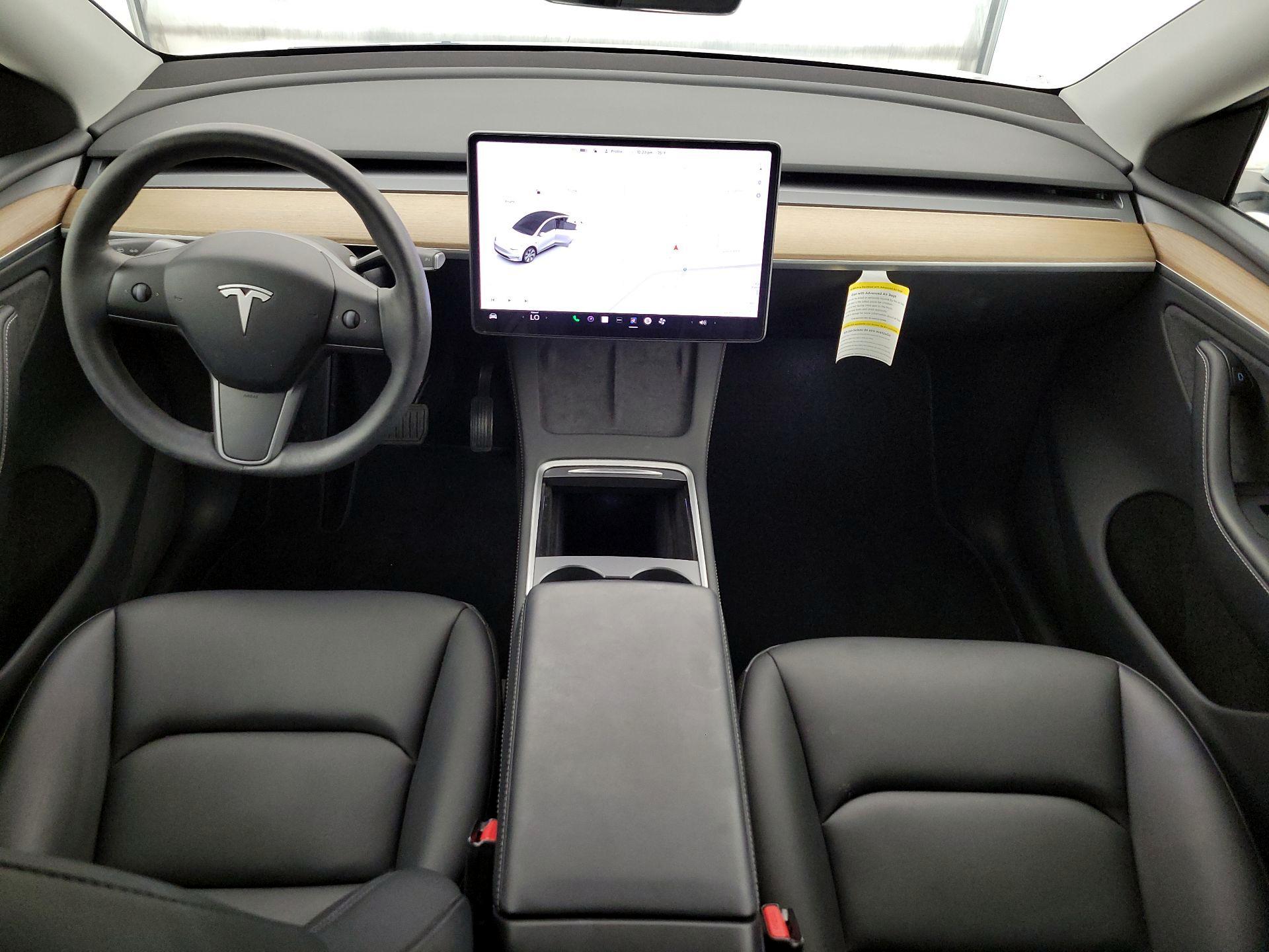 Thumbnail: 2023 Tesla Model Y - 9
