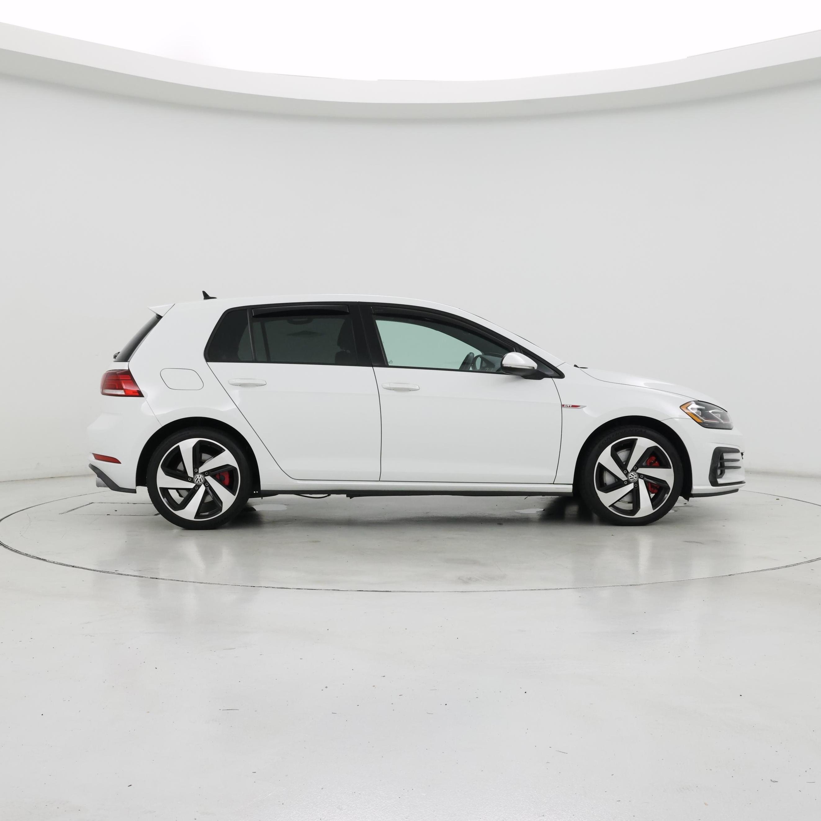 Thumbnail: 2019 Volkswagen Golf - 7