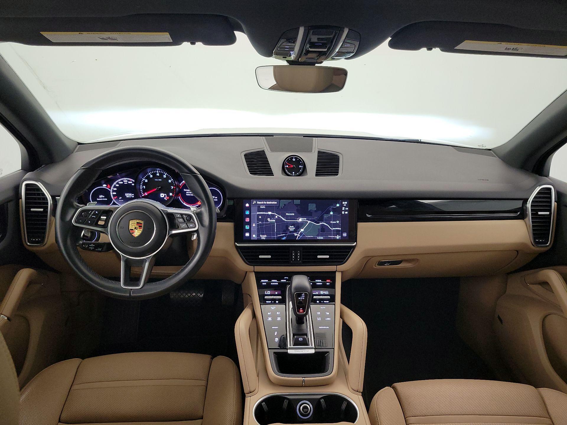 Thumbnail: 2022 Porsche Cayenne - 9
