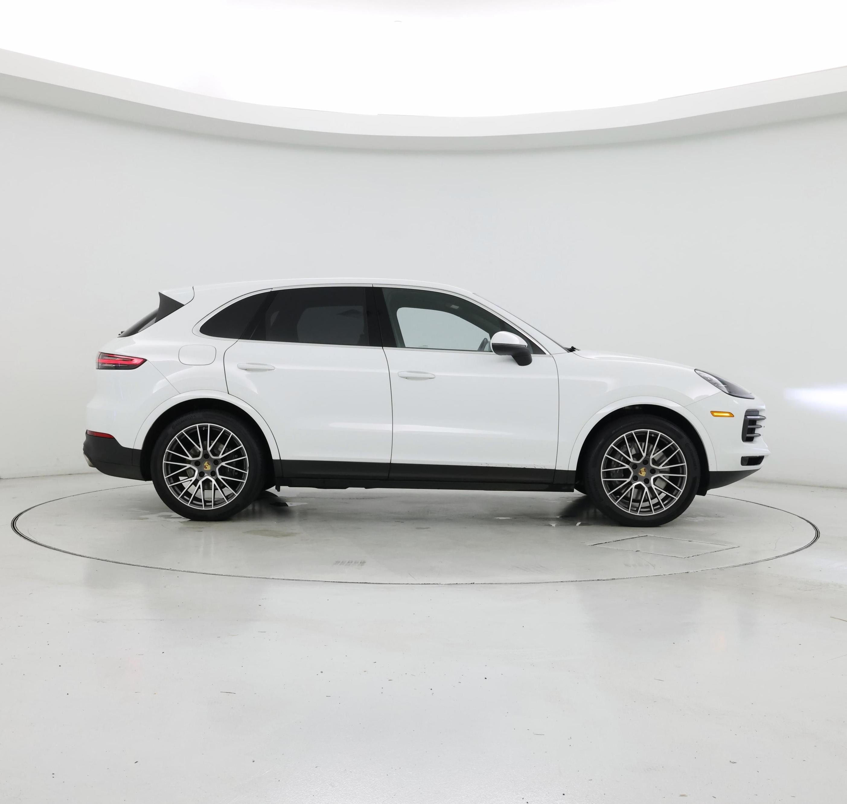 Thumbnail: 2022 Porsche Cayenne - 7