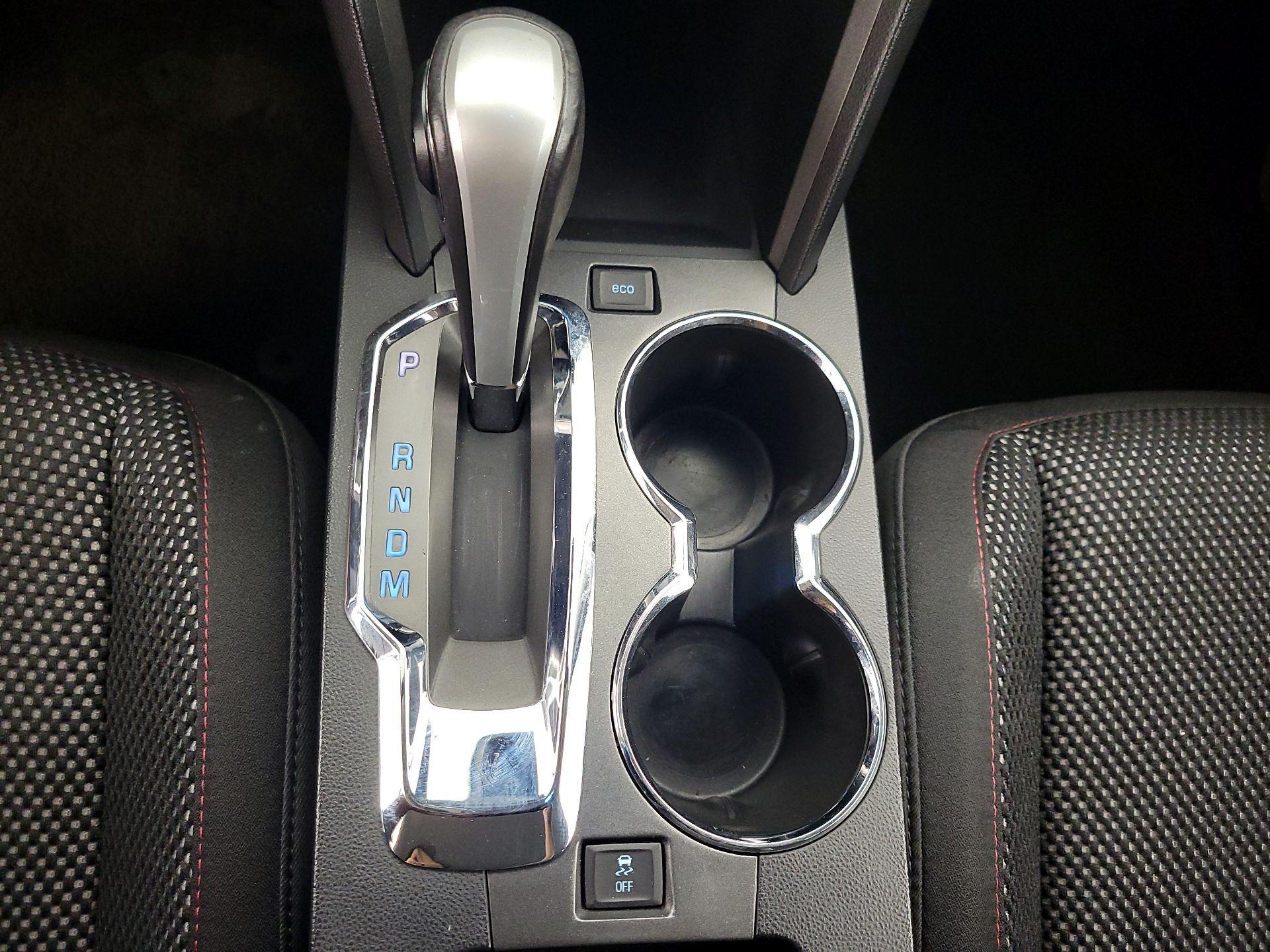 Thumbnail: 2015 Chevrolet Equinox - 17