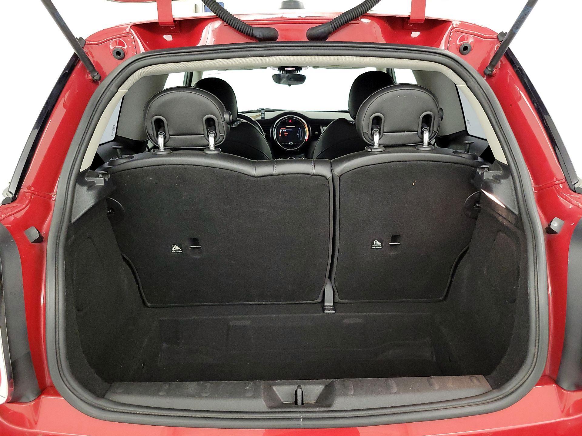 Thumbnail: 2018 MINI Cooper - 19