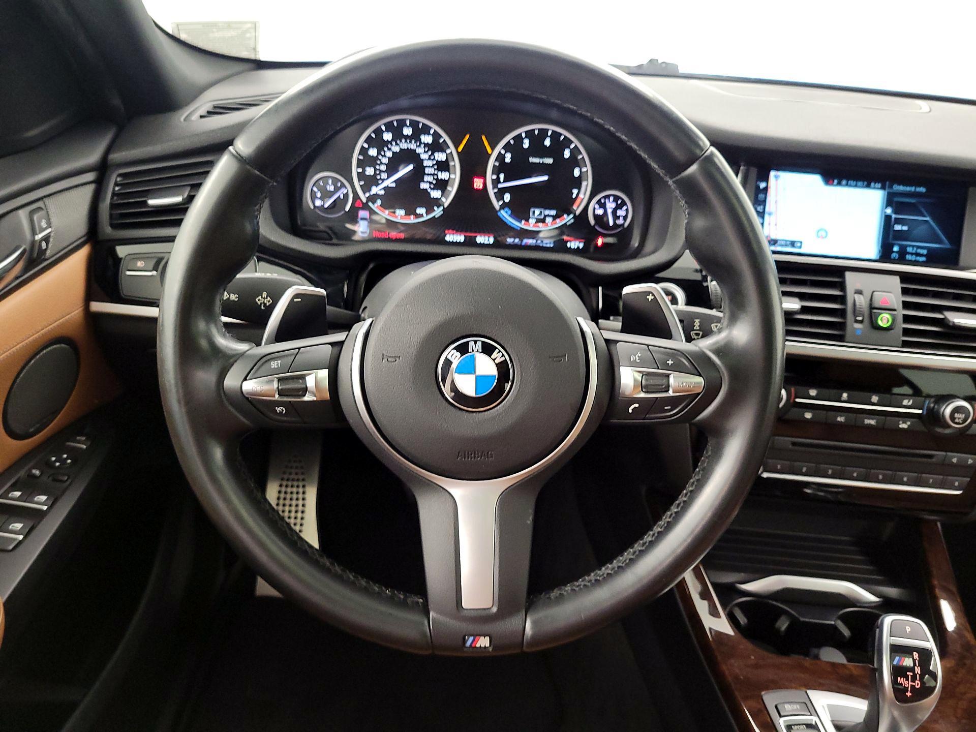 Thumbnail: 2017 BMW X4 - 10