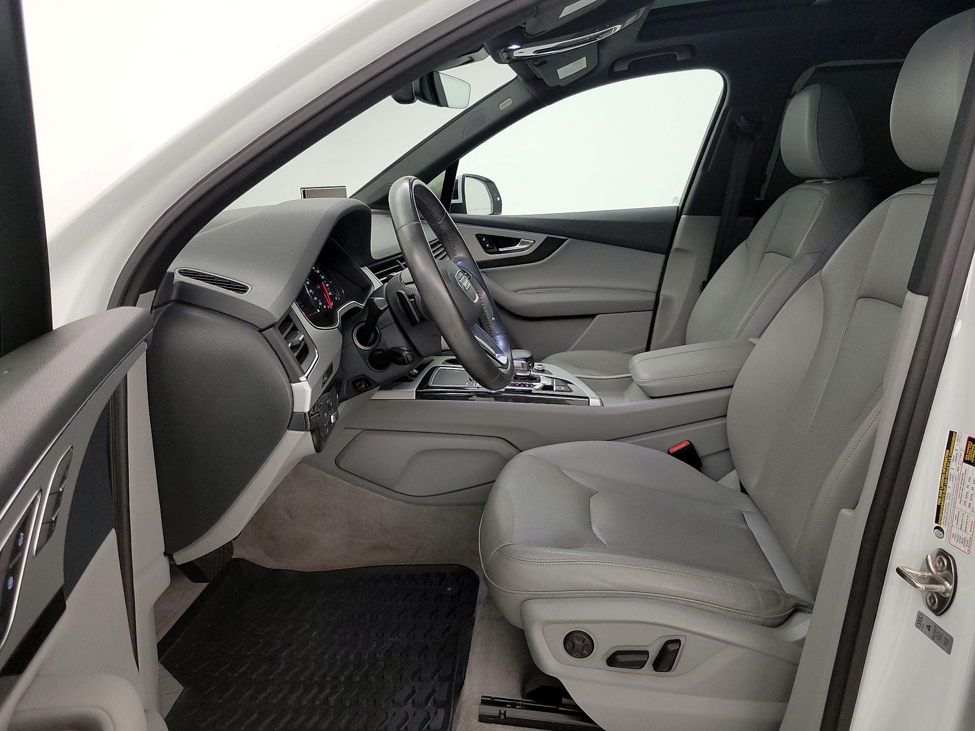 Thumbnail: 2018 Audi Q7 - 11