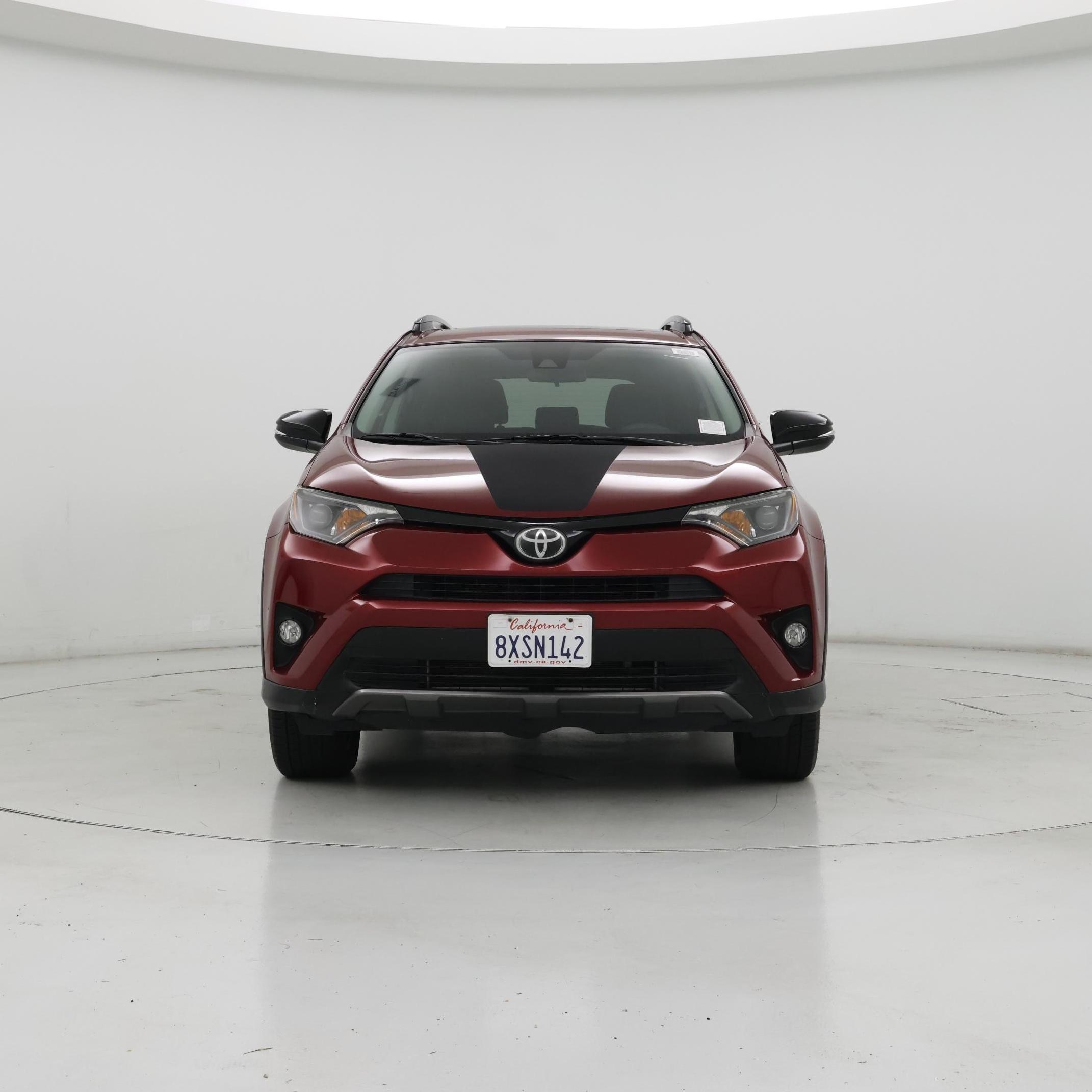 Thumbnail: 2018 Toyota RAV4 - 5