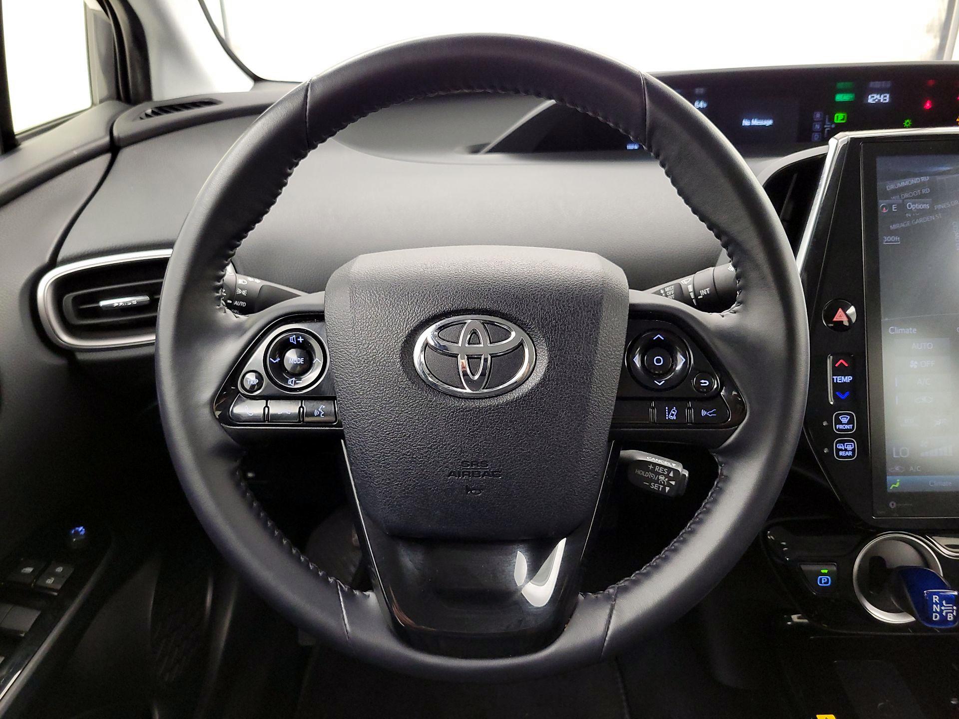 Thumbnail: 2022 Toyota Prius Prime - 10