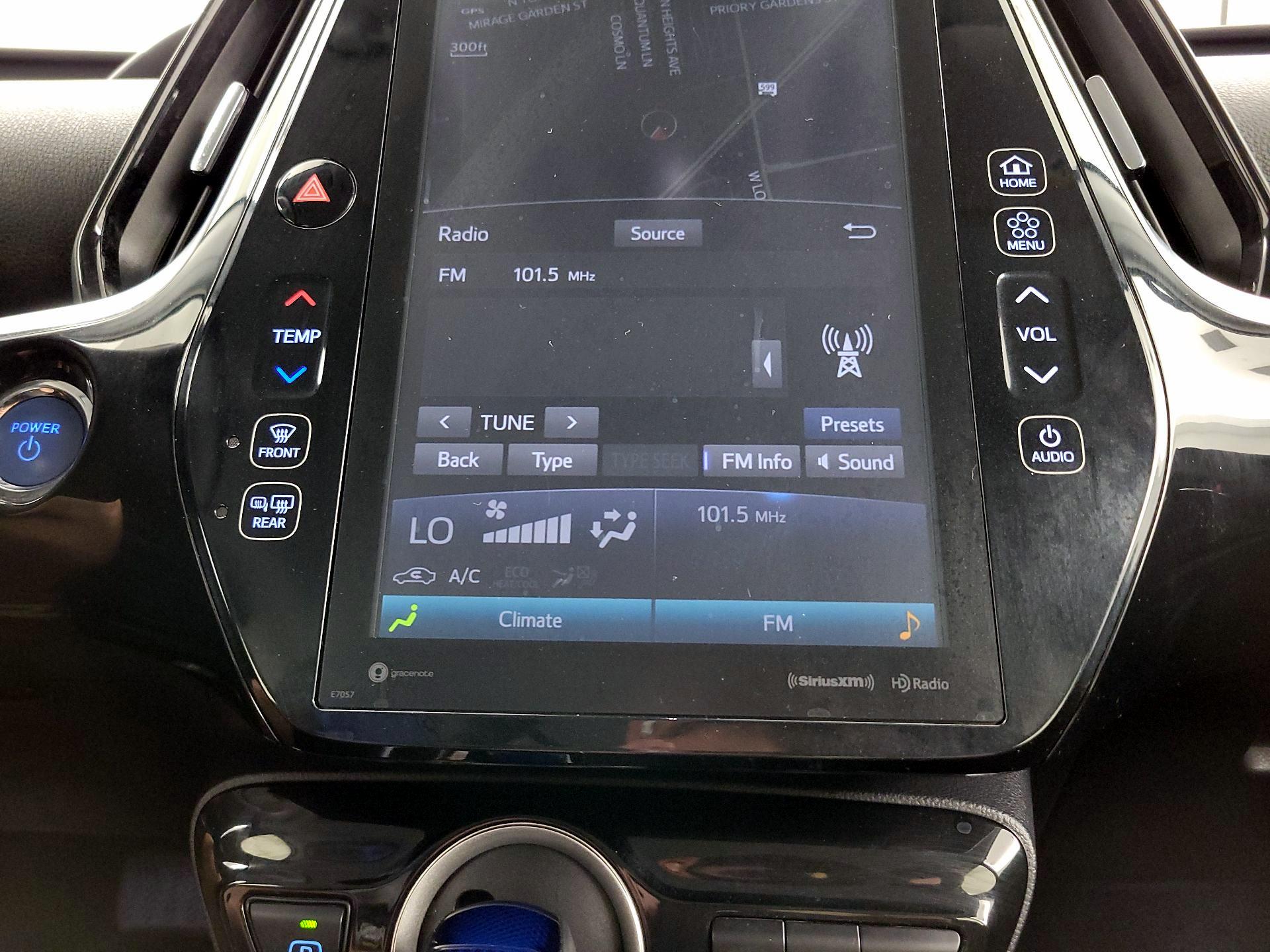 Thumbnail: 2022 Toyota Prius Prime - 16
