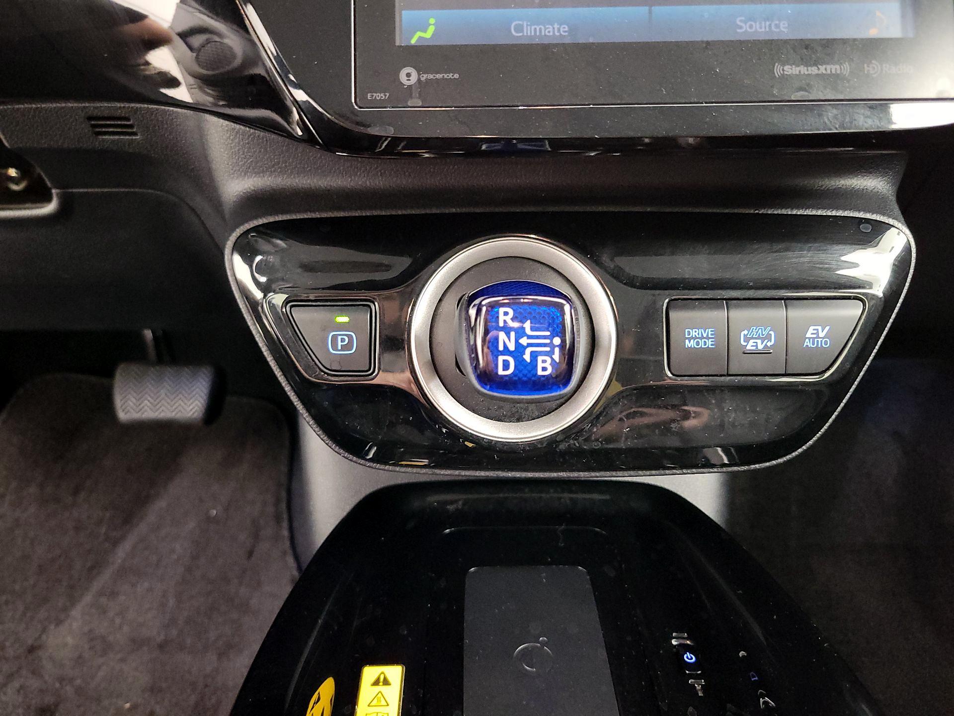 Thumbnail: 2022 Toyota Prius Prime - 18