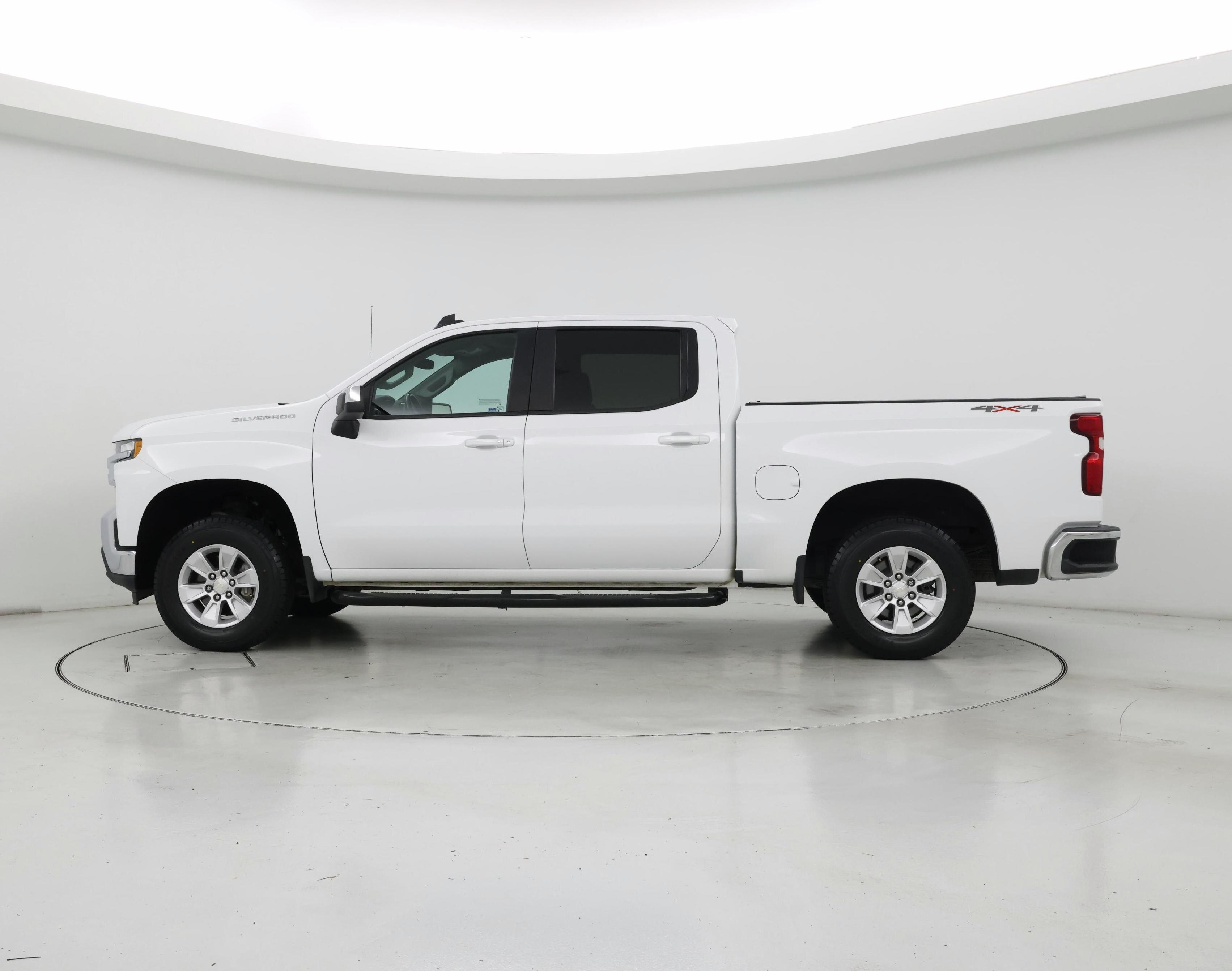 Thumbnail: 2021 Chevrolet Silverado 1500 - 3