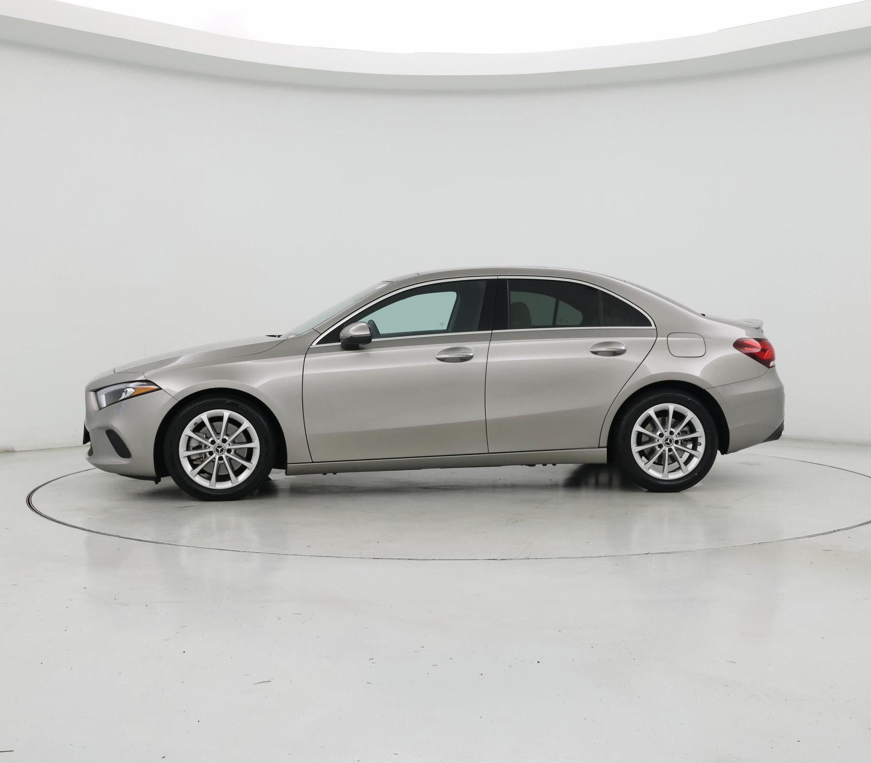 Thumbnail: 2020 Mercedes-Benz A-Class - 3