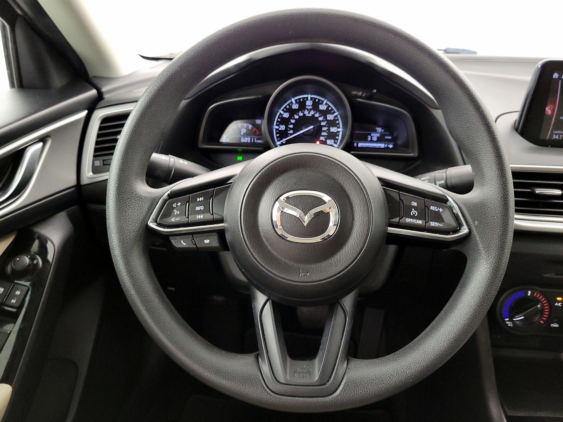 Thumbnail: 2017 Mazda Mazda3 - 10