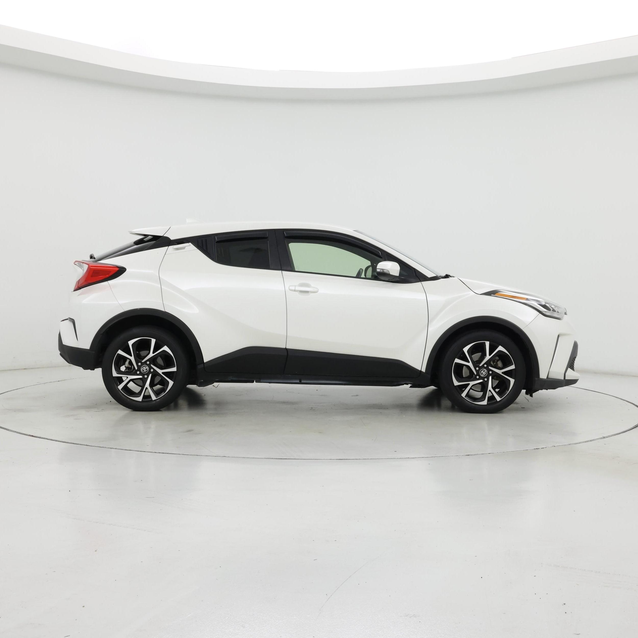 Thumbnail: 2020 Toyota C-HR - 7
