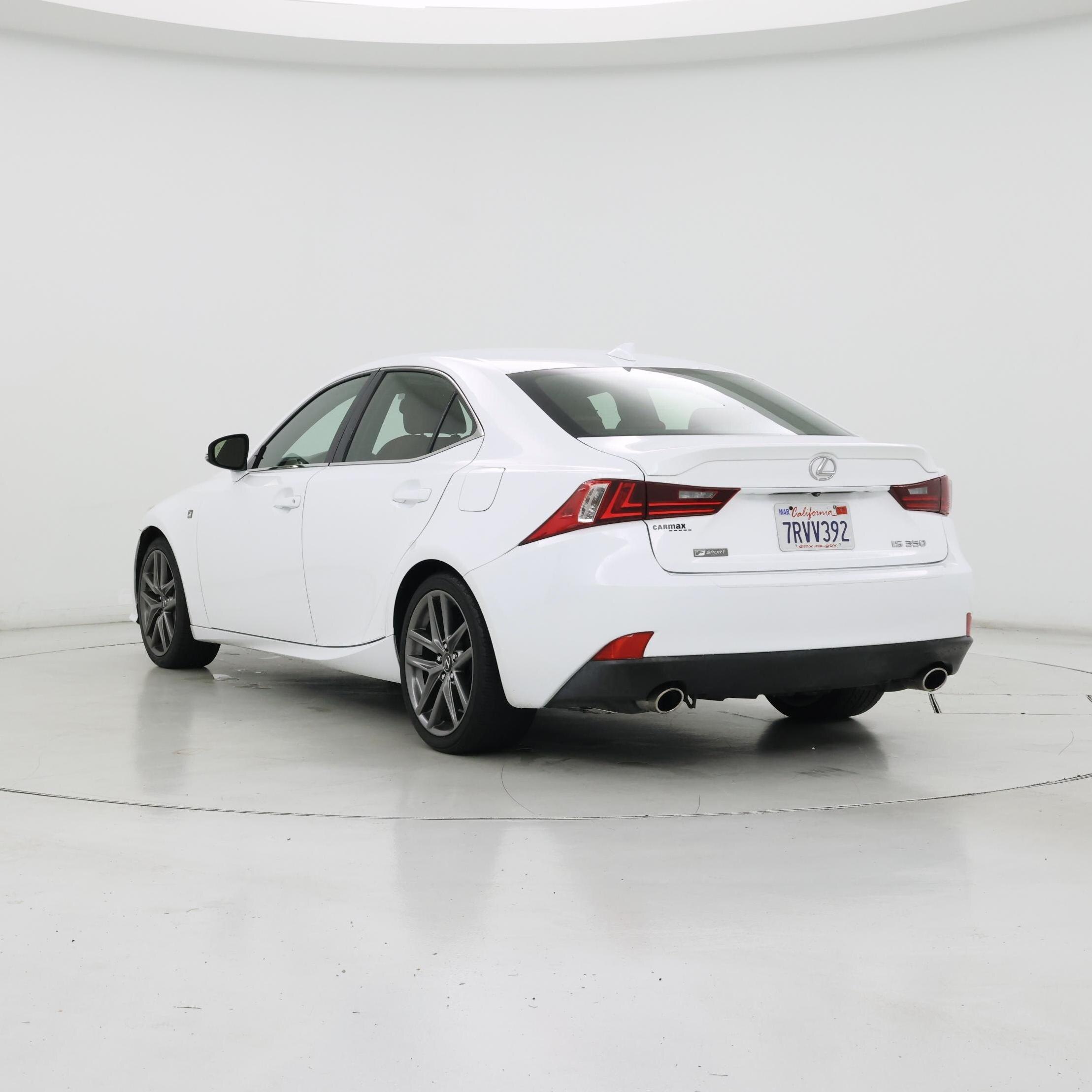 Thumbnail: 2016 Lexus IS - 2