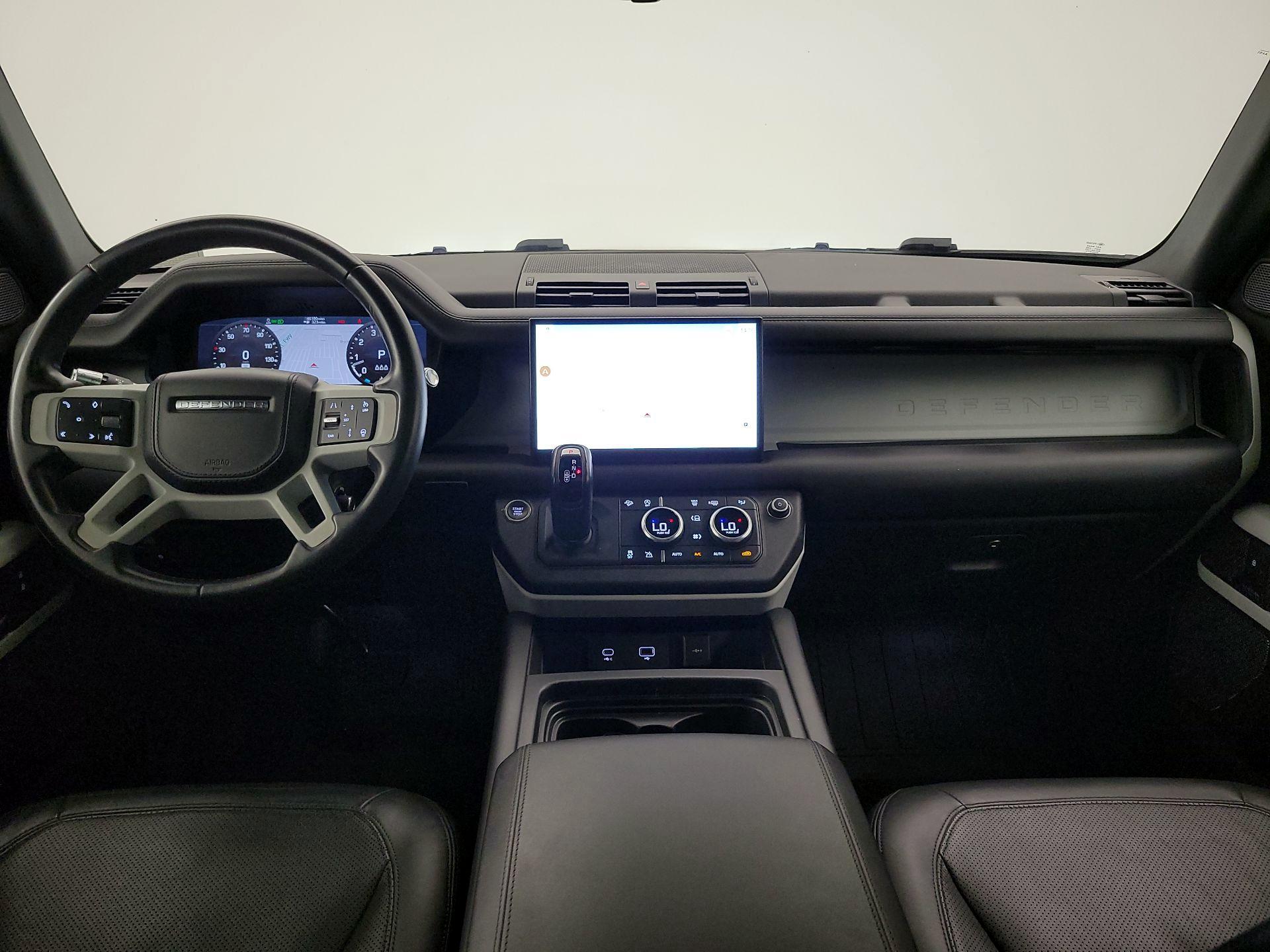 Thumbnail: 2022 Land Rover Defender - 9