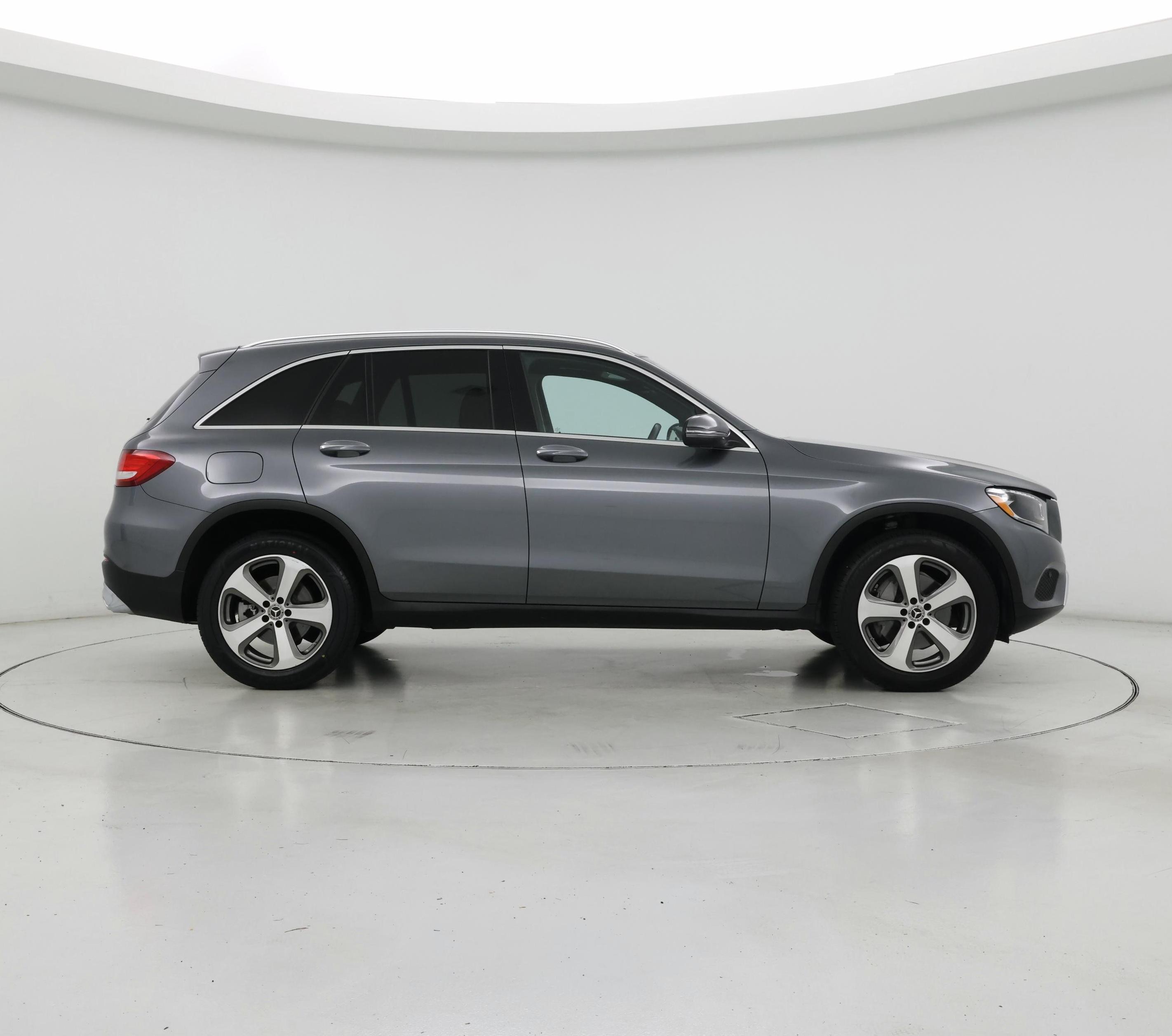 Thumbnail: 2017 Mercedes-Benz GLC - 7
