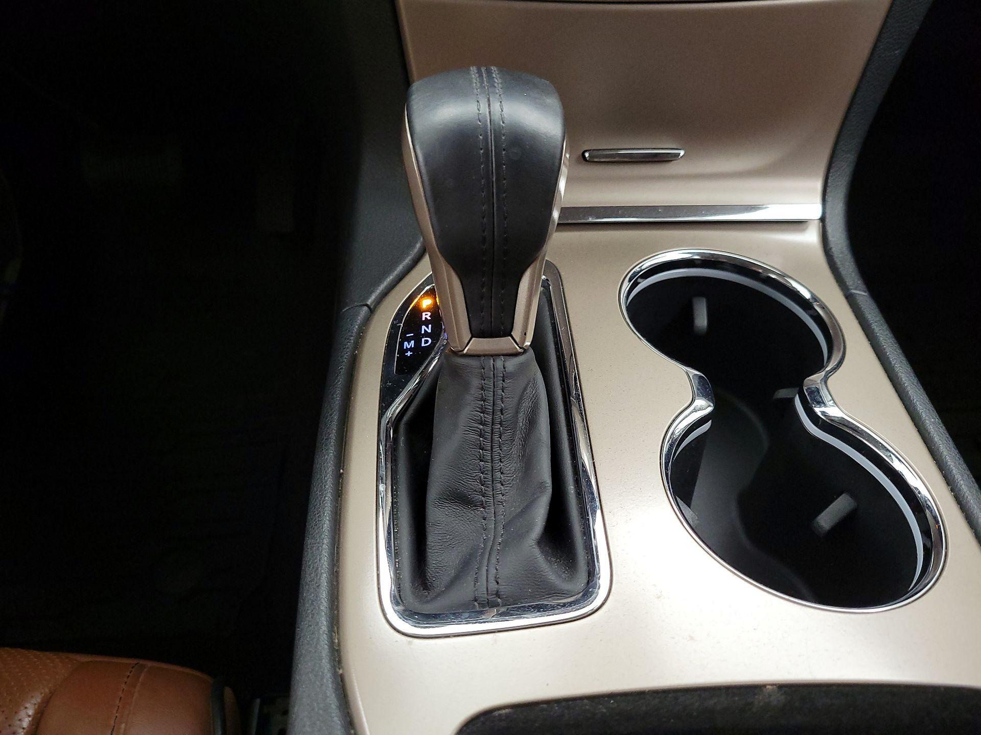Thumbnail: 2016 Jeep Grand Cherokee - 18