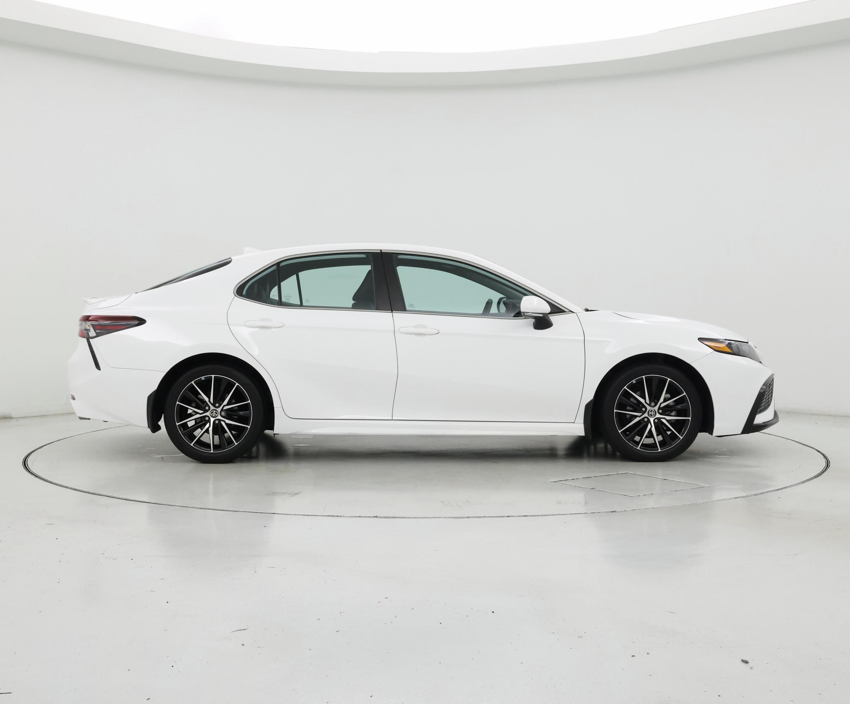 Thumbnail: 2023 Toyota Camry - 7