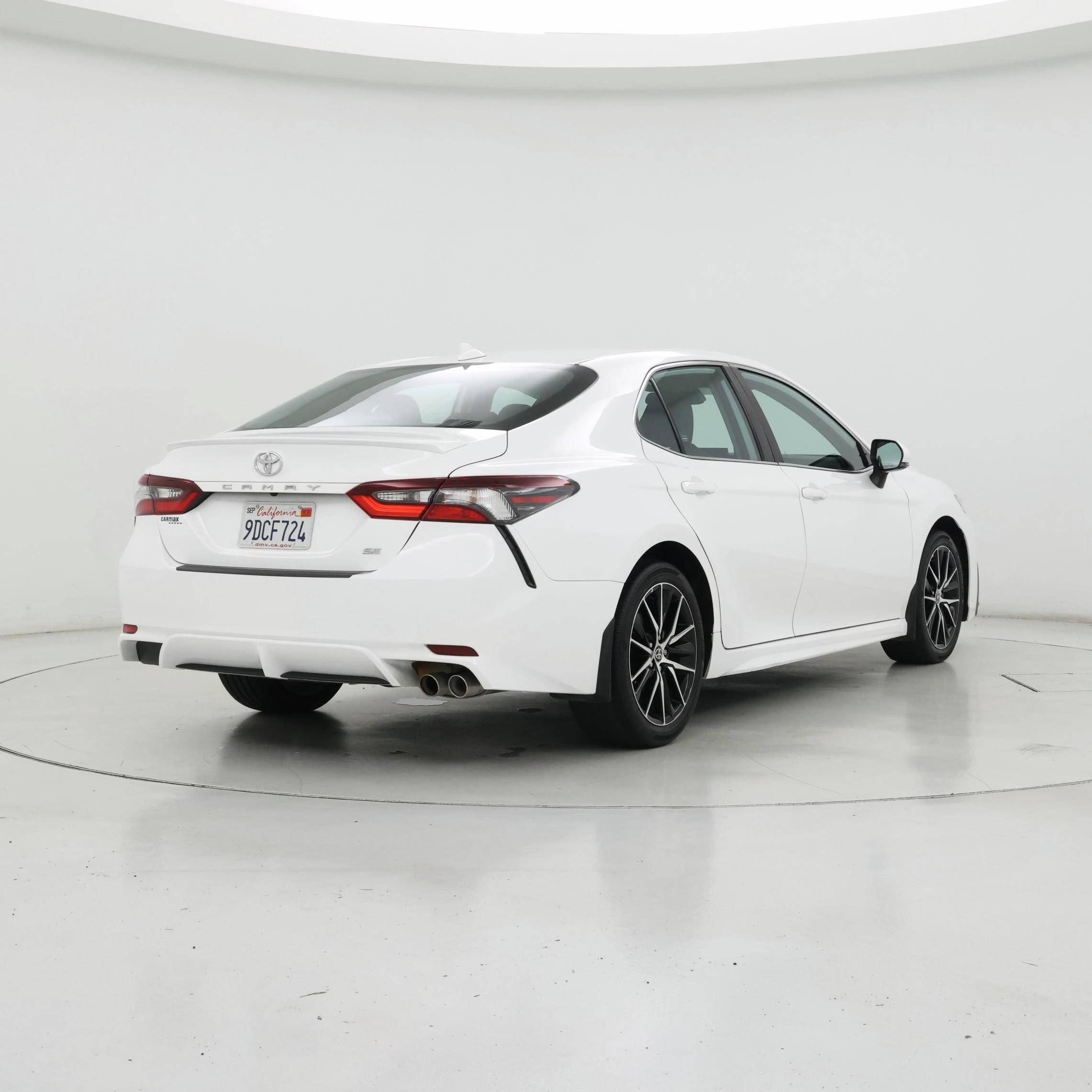 Thumbnail: 2023 Toyota Camry - 8