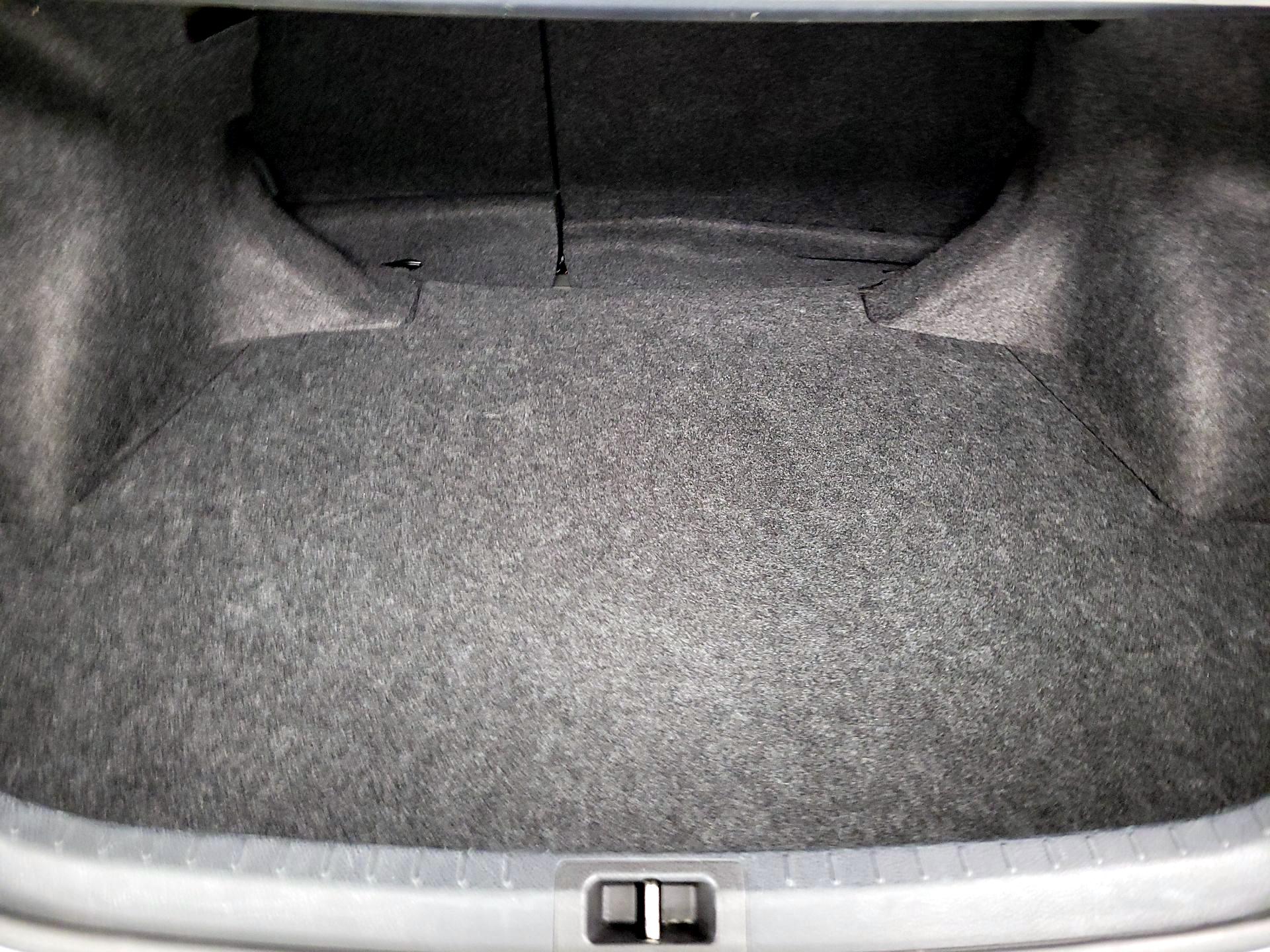 Thumbnail: 2014 Toyota Corolla - 19