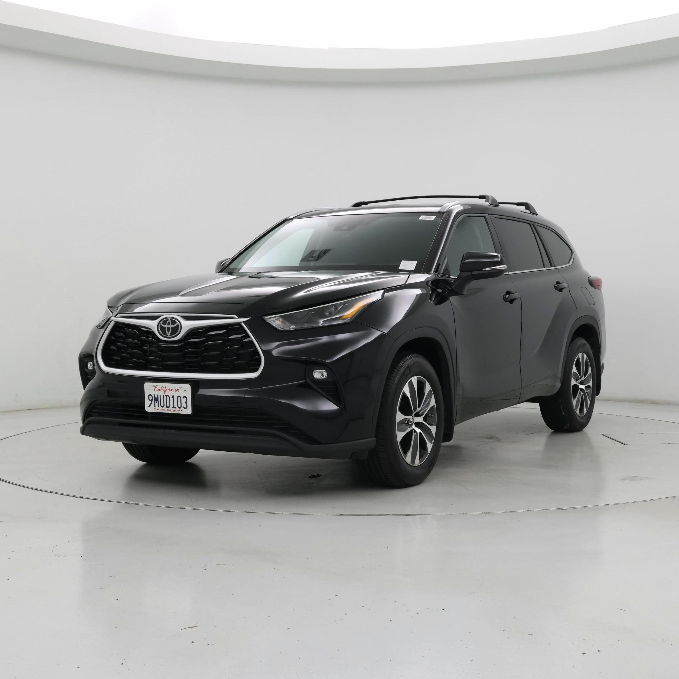Thumbnail: 2024 Toyota Highlander - 4