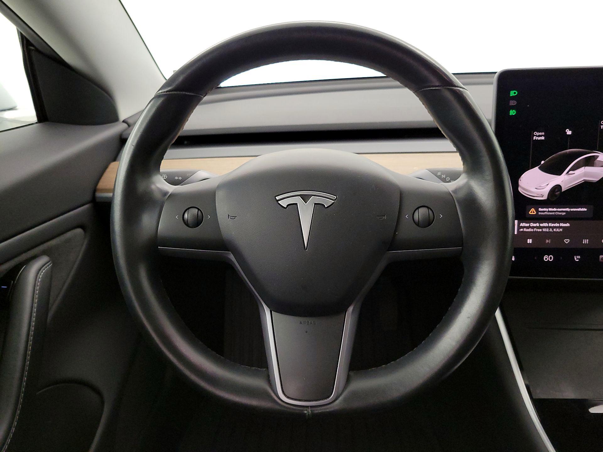 Thumbnail: 2019 Tesla Model 3 - 10