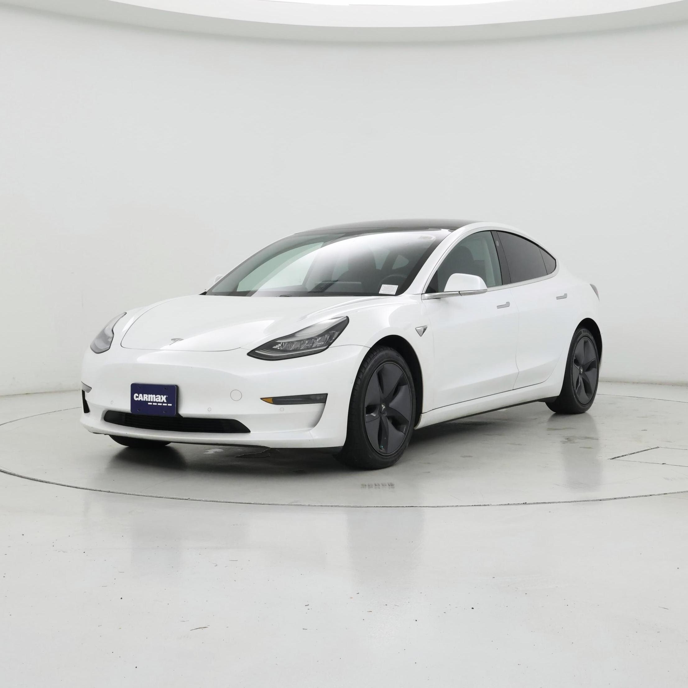 Thumbnail: 2019 Tesla Model 3 - 4