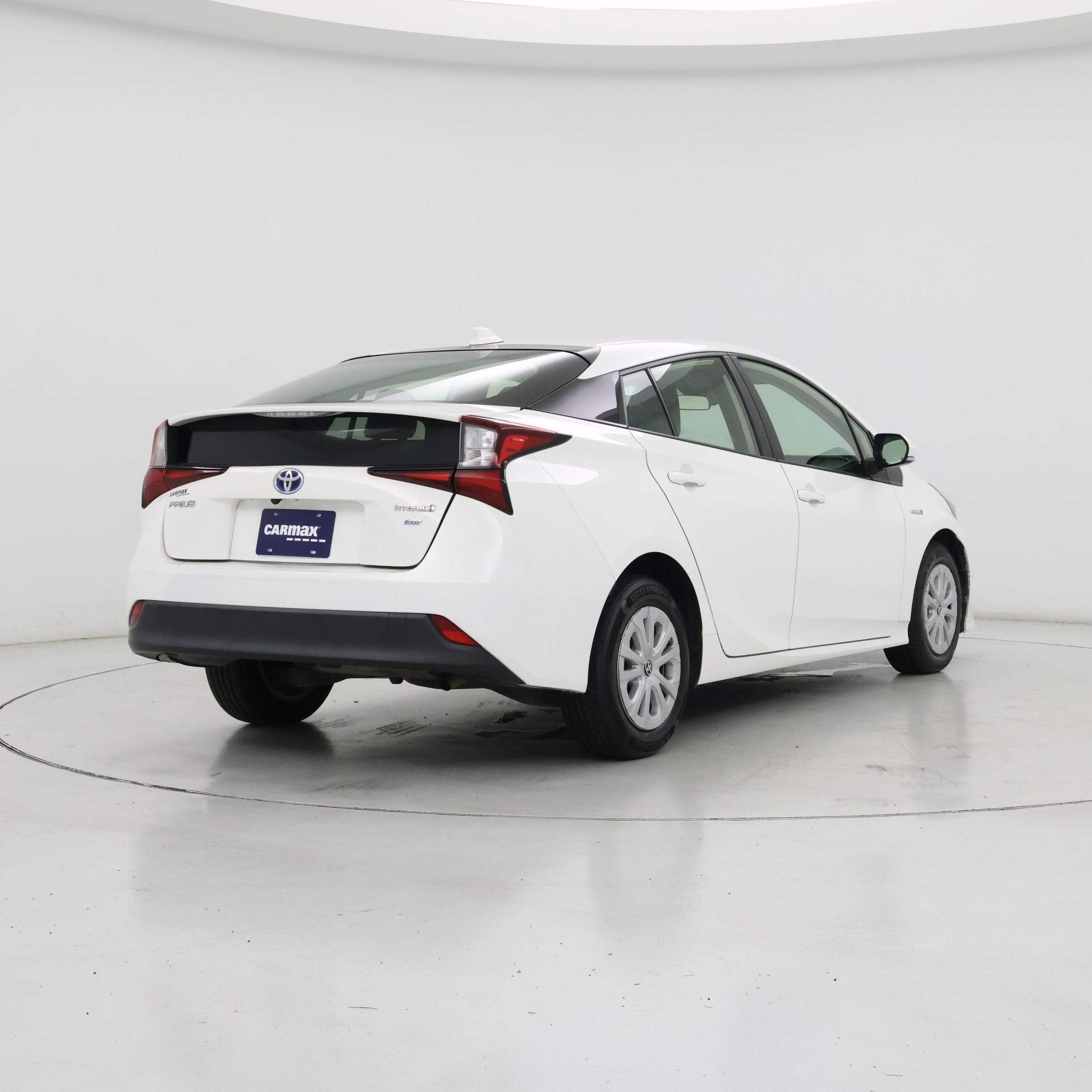 Thumbnail: 2021 Toyota Prius - 8