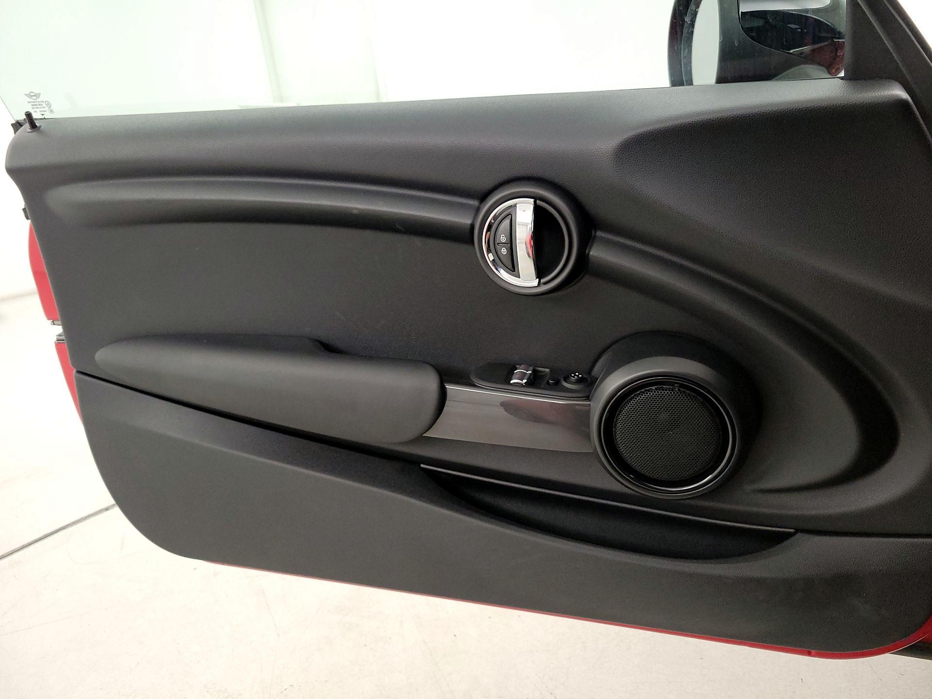 Thumbnail: 2019 MINI Cooper Hardtop - 12