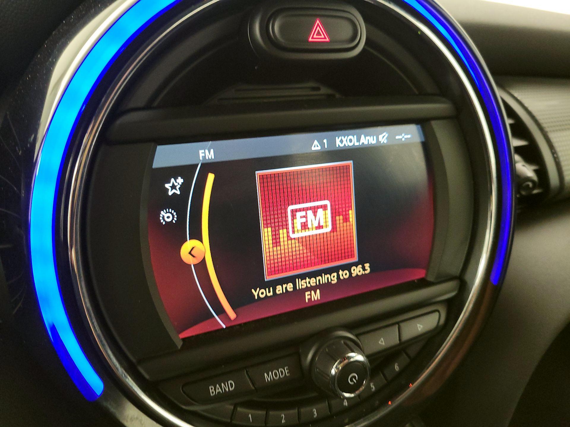 Thumbnail: 2019 MINI Cooper Hardtop - 15