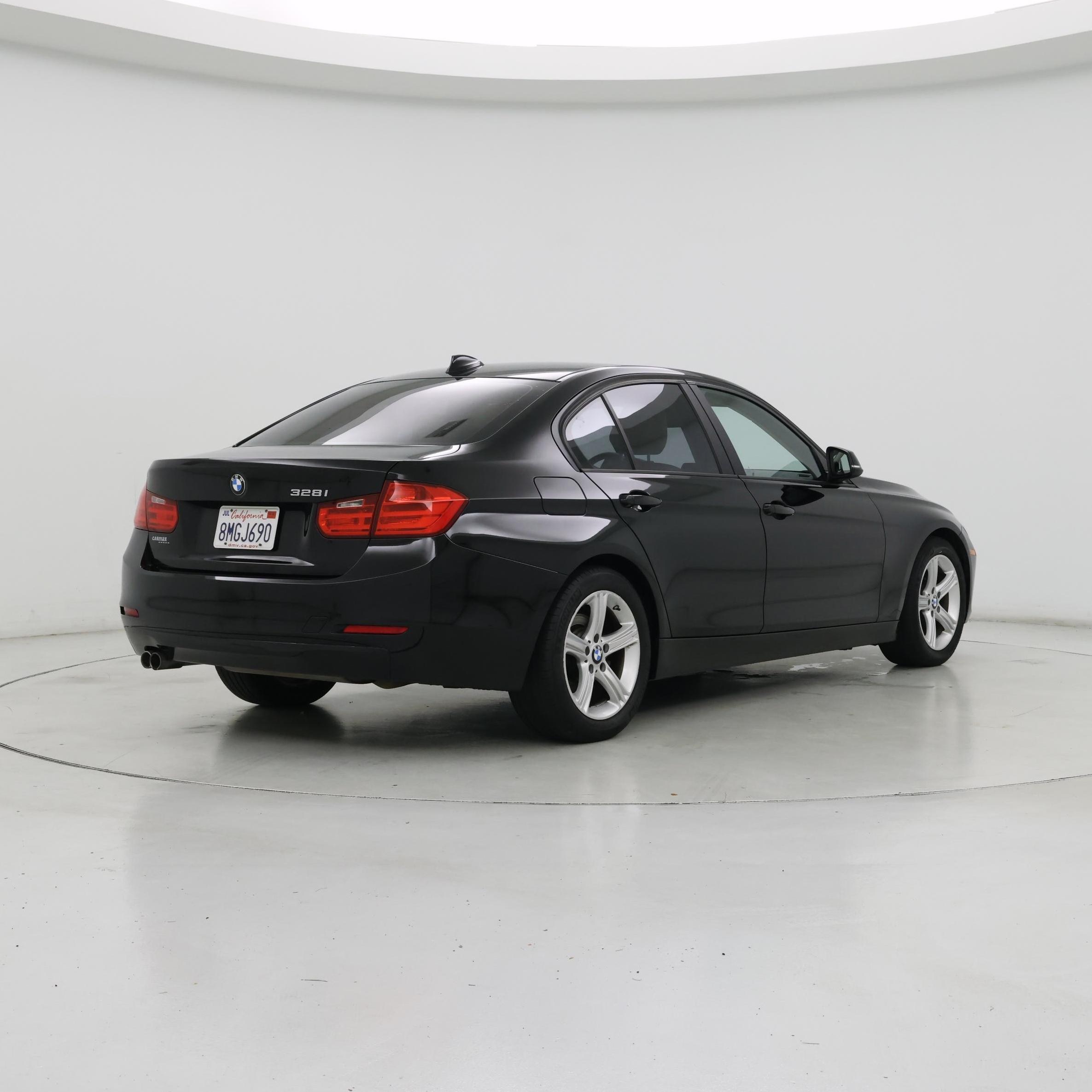 Thumbnail: 2015 BMW 3 Series - 8
