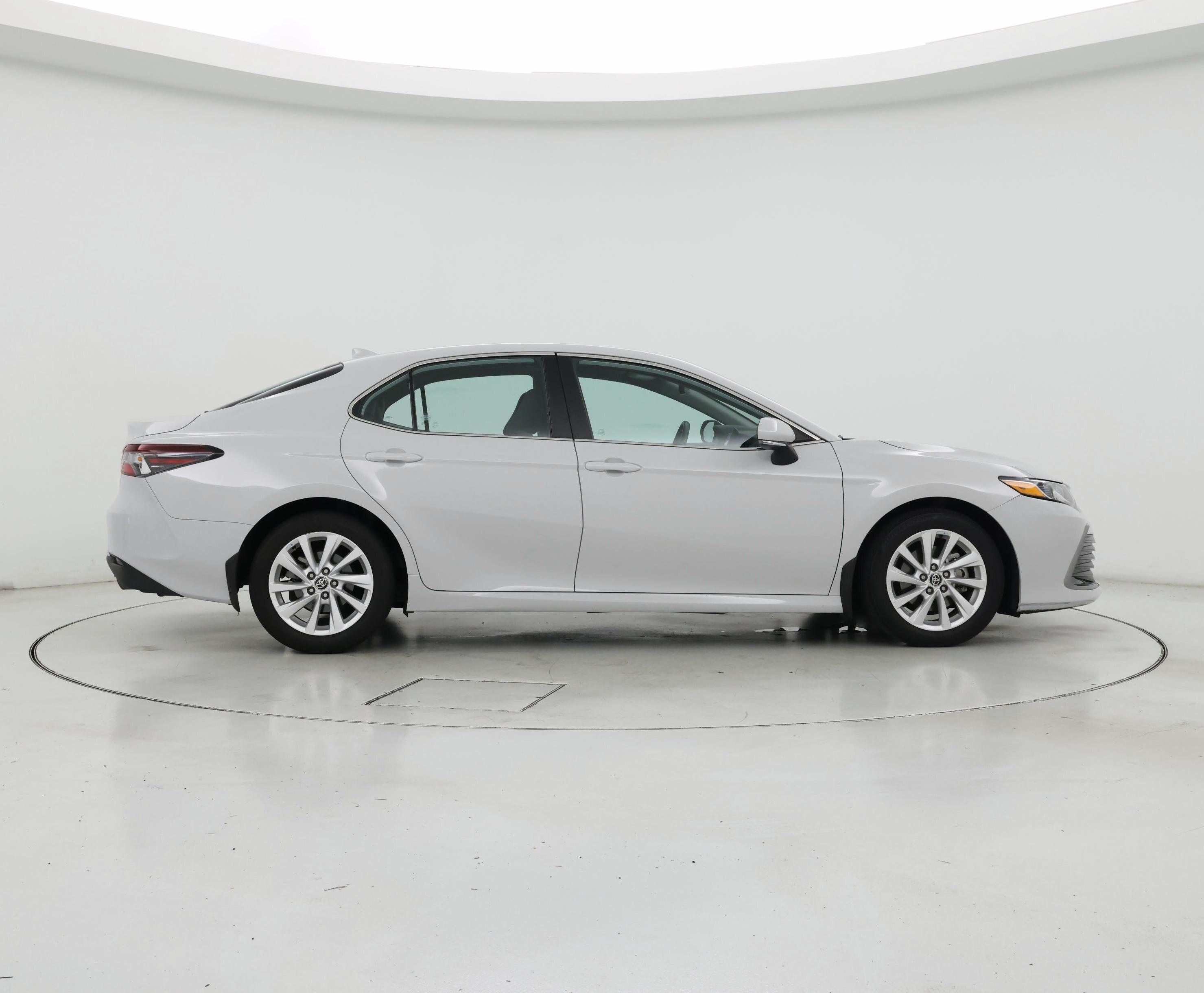 Thumbnail: 2022 Toyota Camry - 7