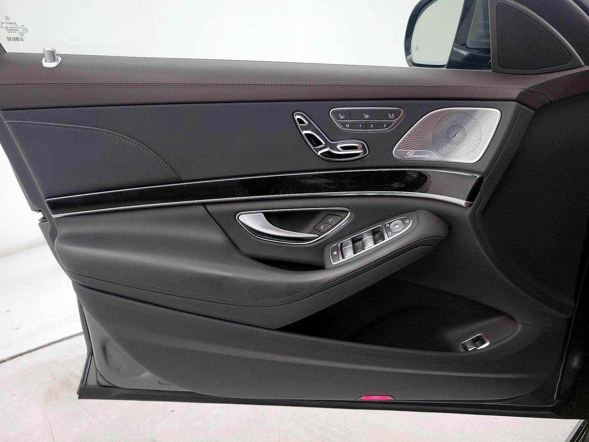 Thumbnail: 2018 Mercedes-Benz S-Class - 12