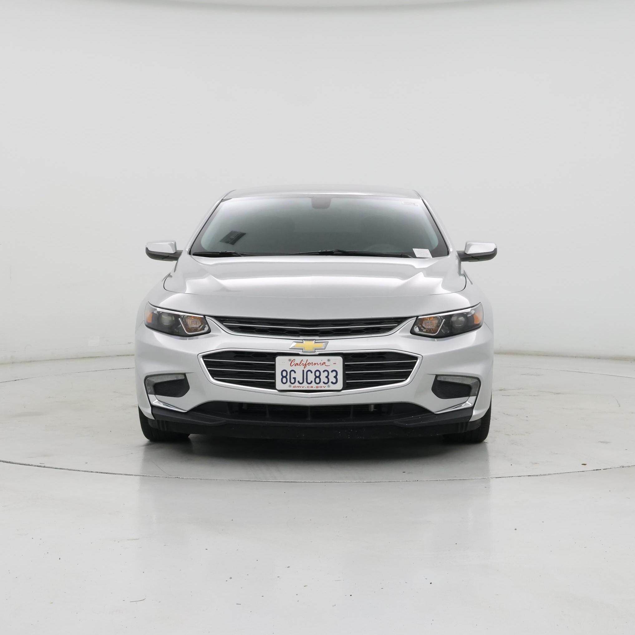 Thumbnail: 2017 Chevrolet Malibu - 5